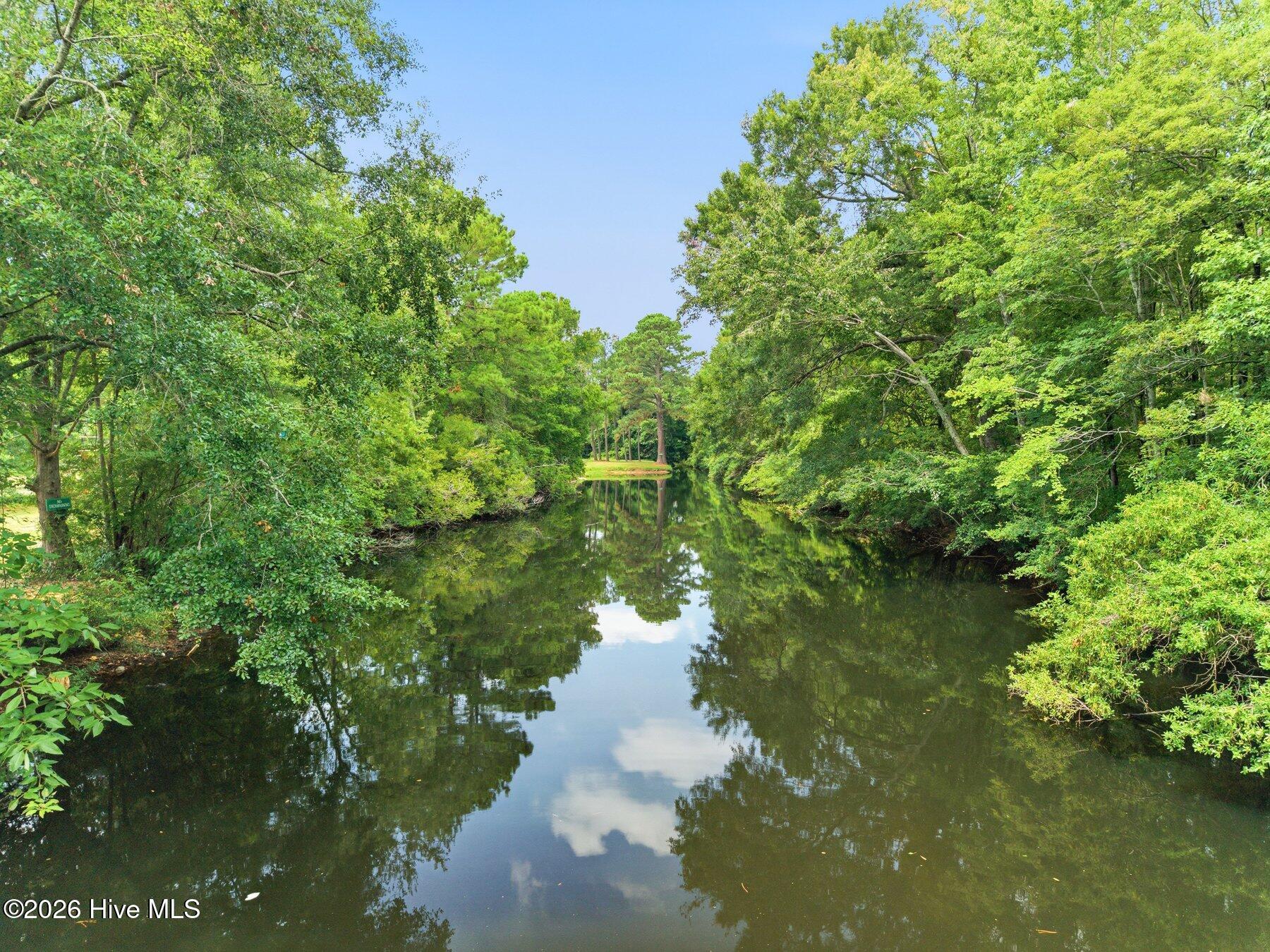 27 Big Creek Circle