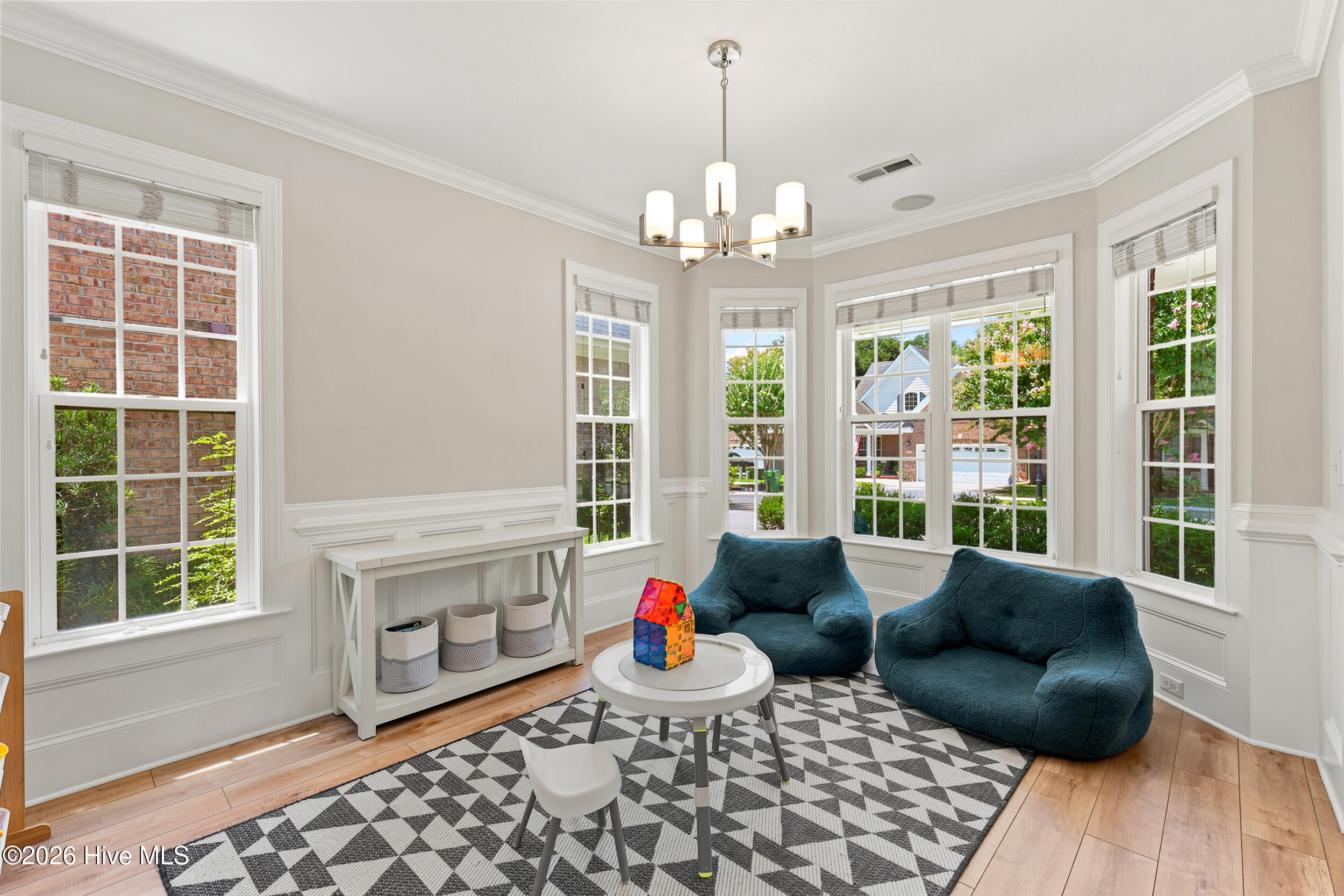 5136 Somersett Lane