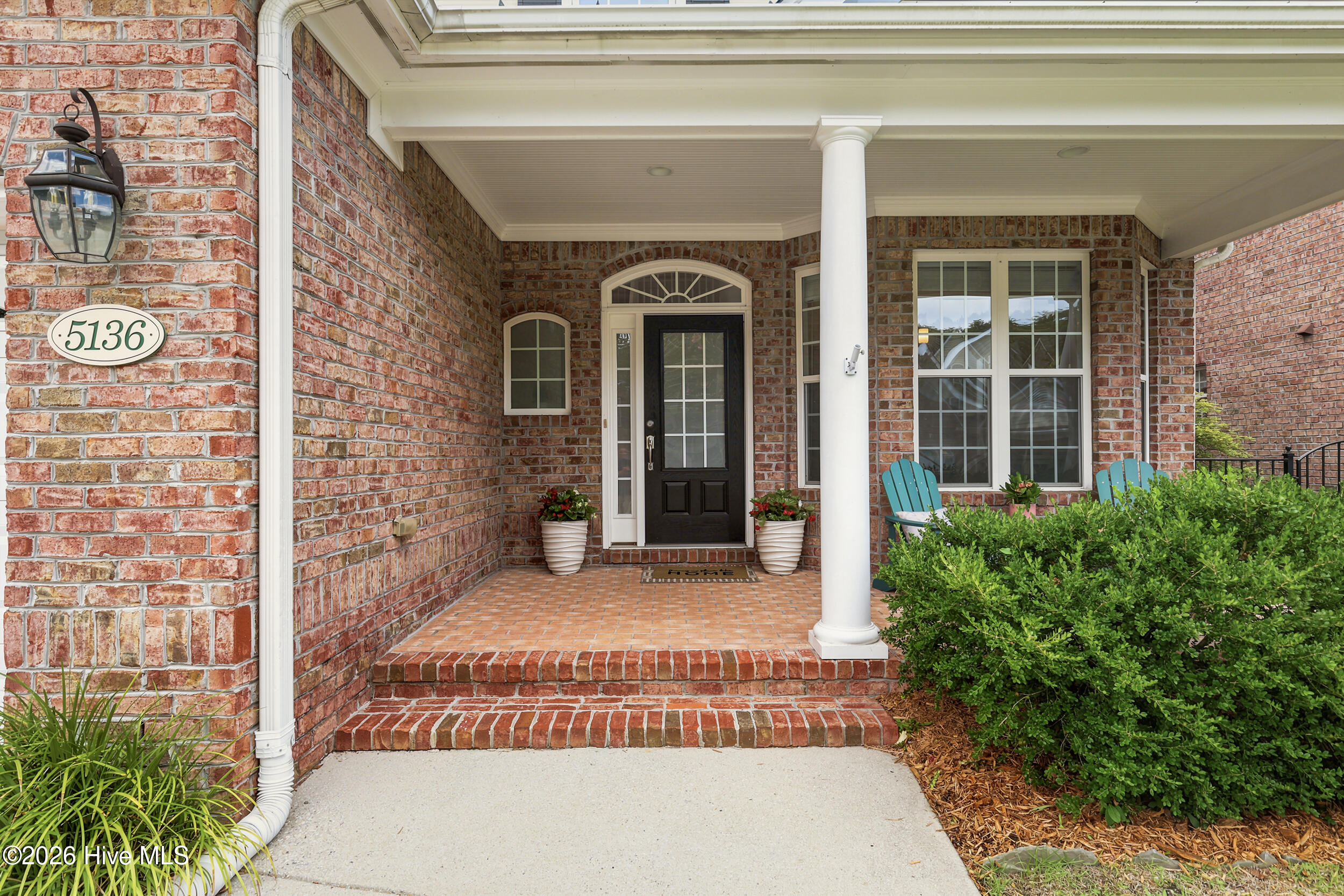 5136 Somersett Lane