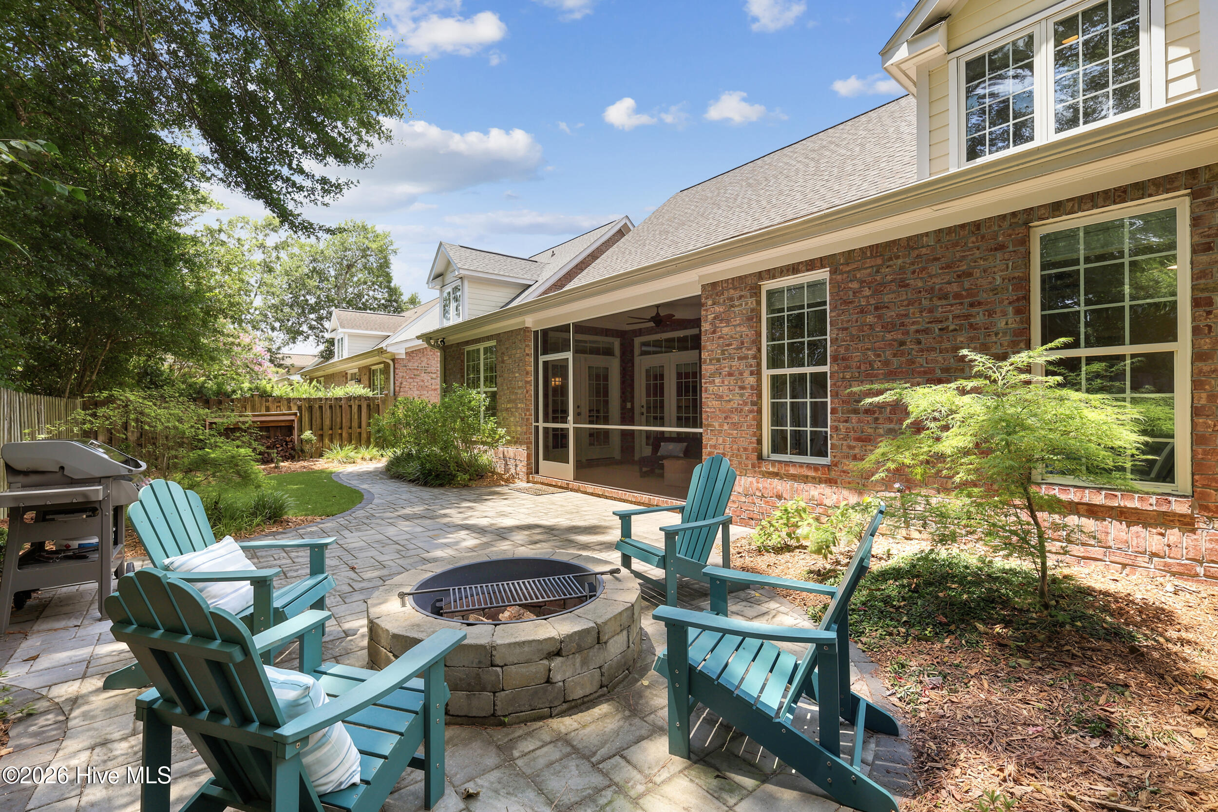 5136 Somersett Lane