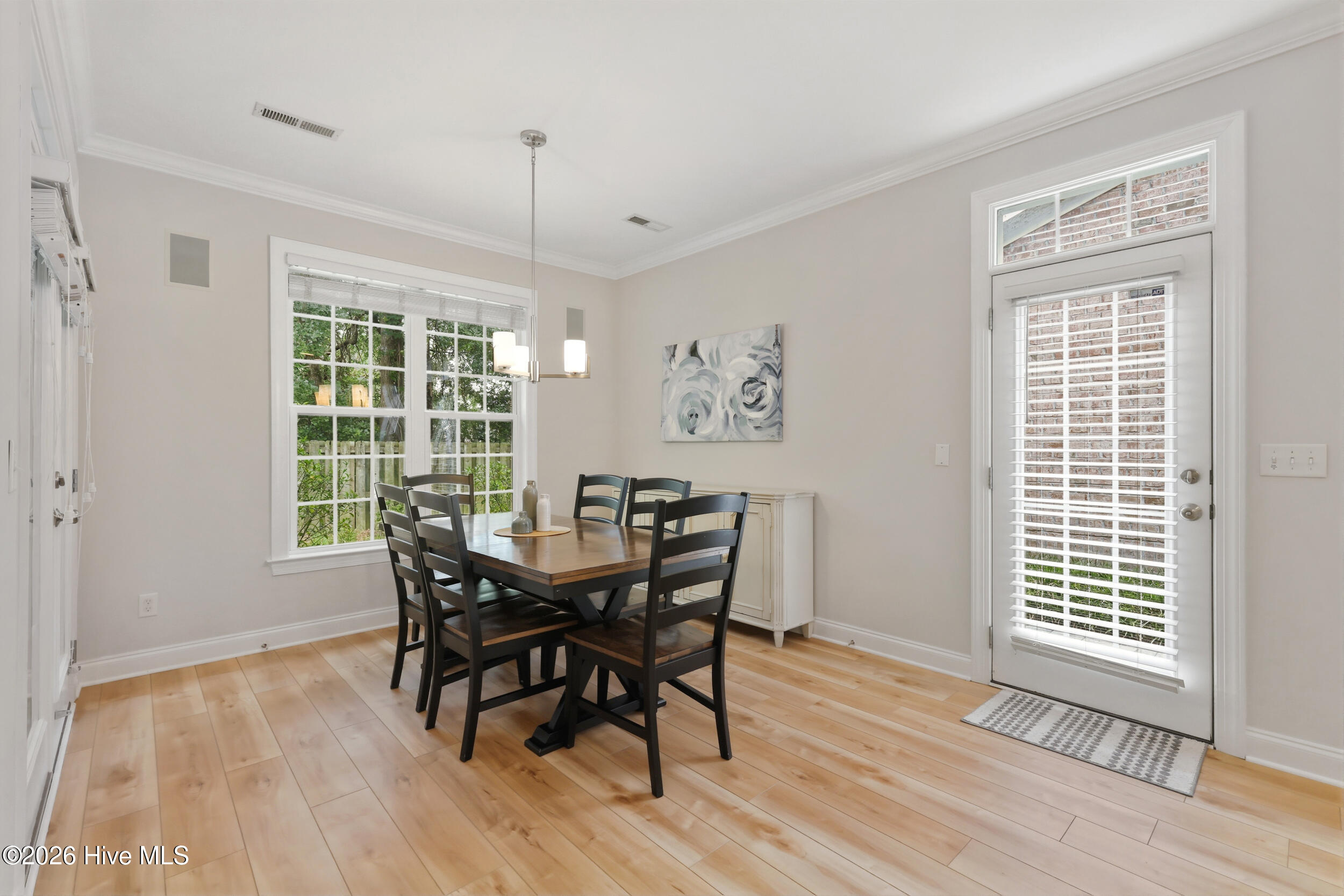 5136 Somersett Lane