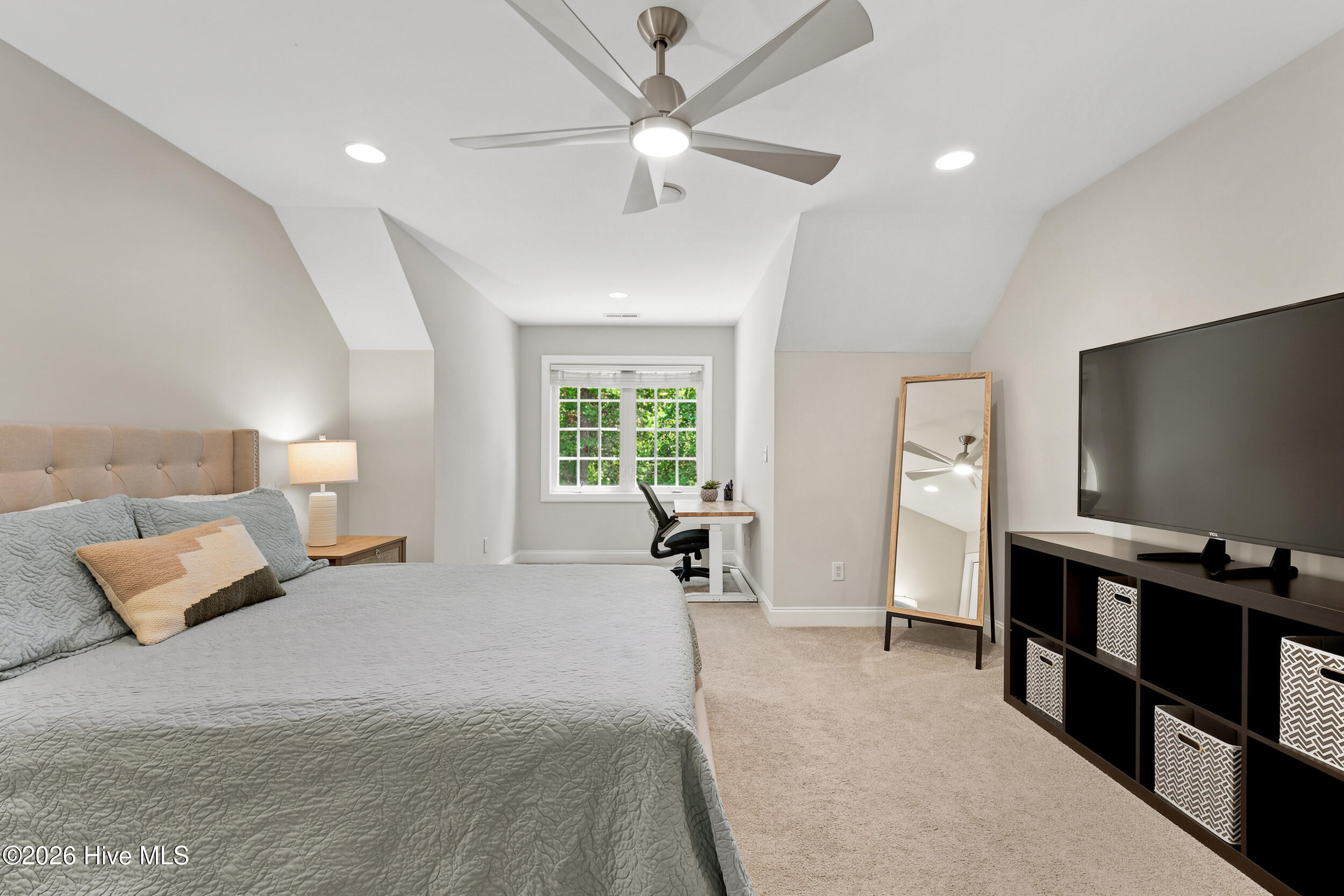 5136 Somersett Lane