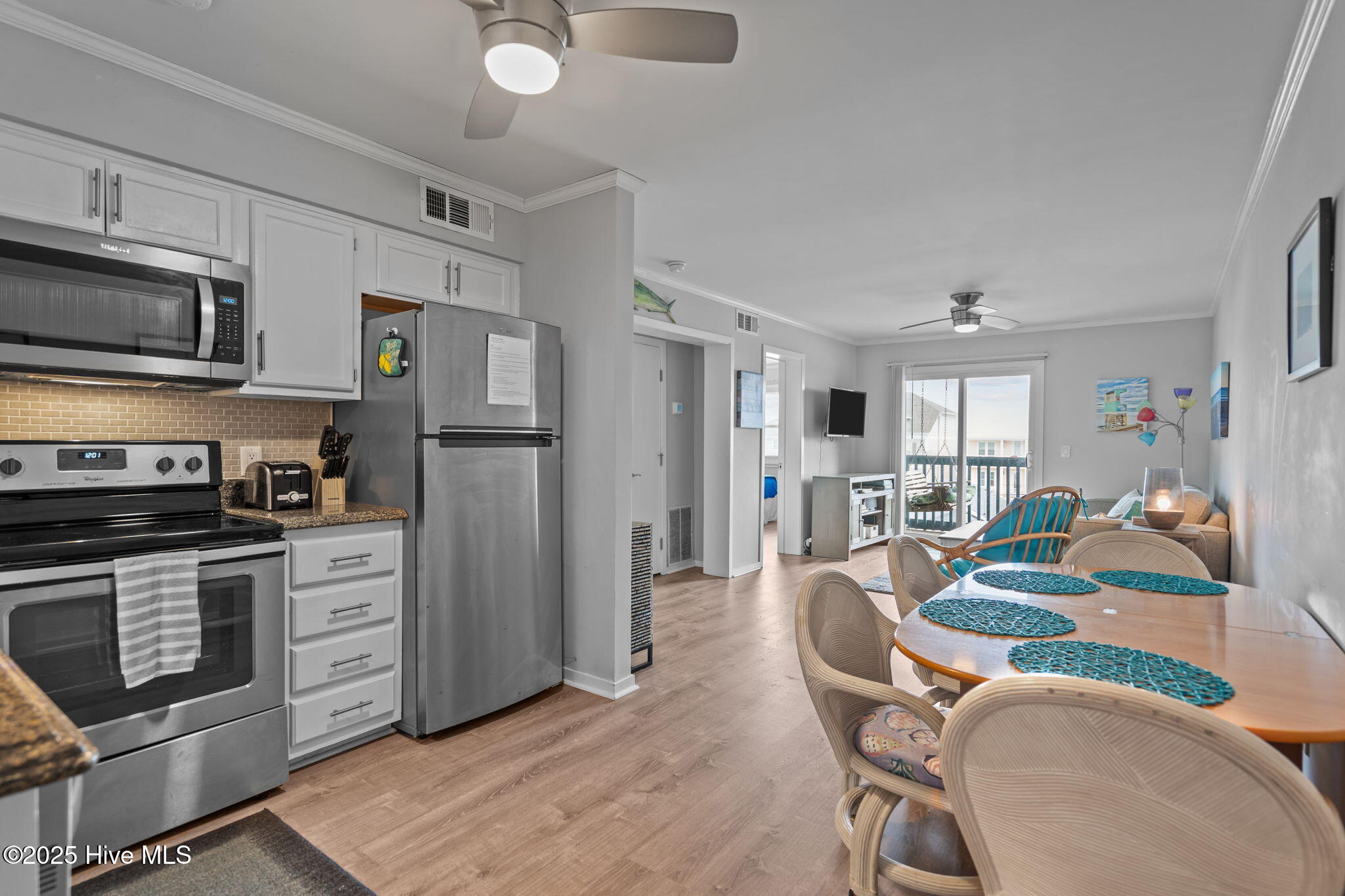 1404 Canal Drive 34