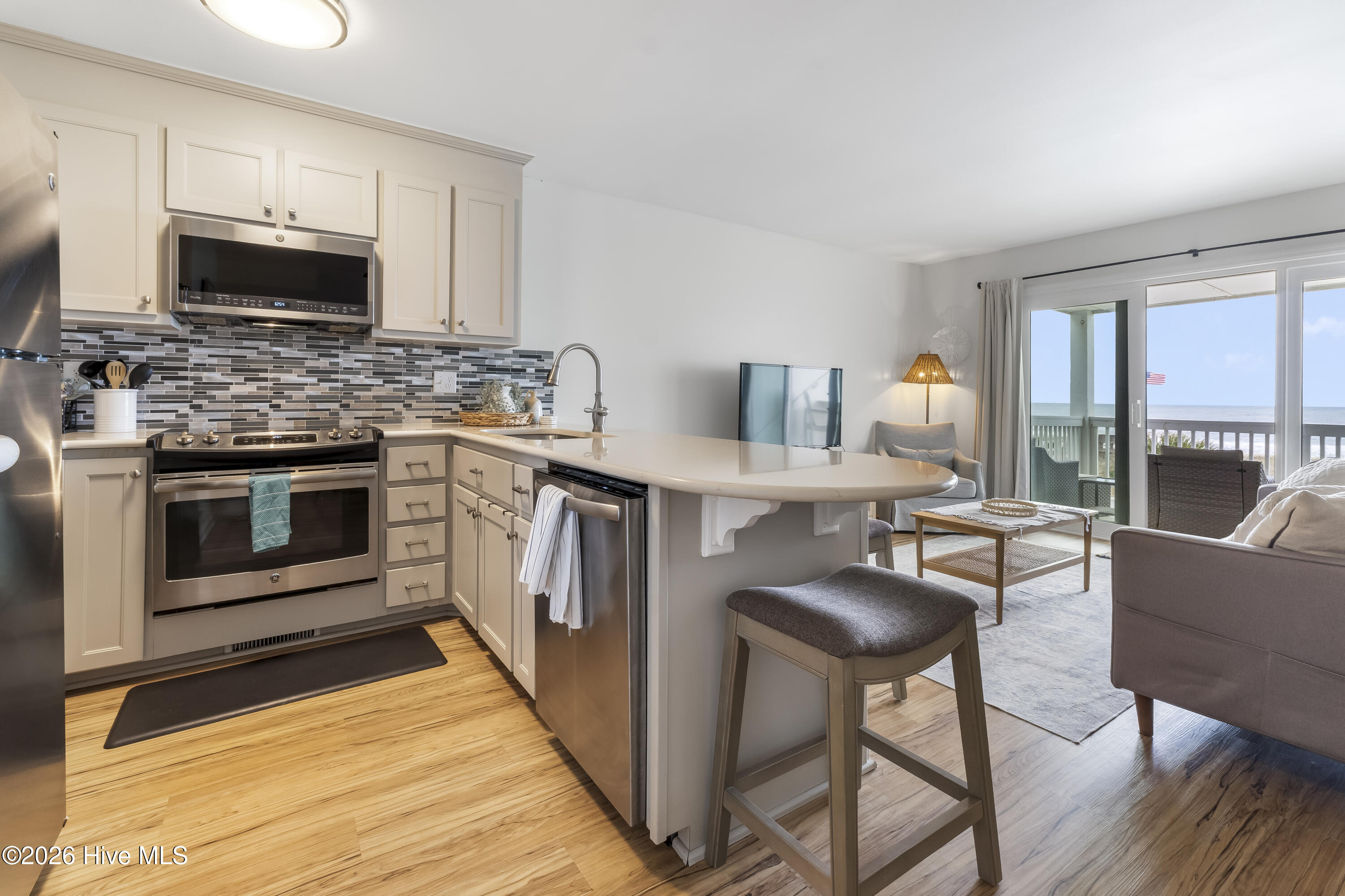 1308 Carolina Beach Avenue N Unit: Unit 2a