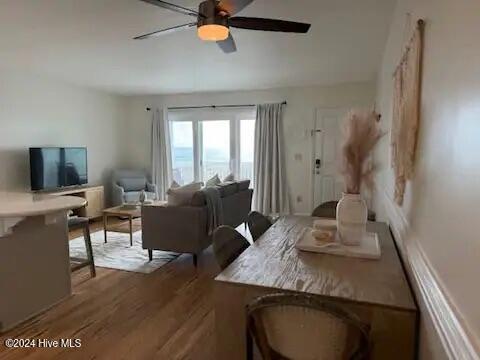 1308 Carolina Beach Avenue N Unit: Unit 2a