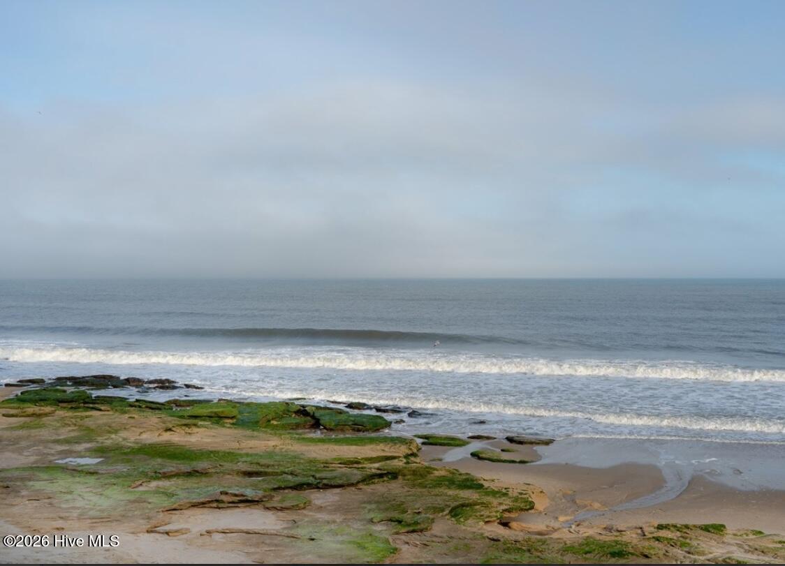 2116 Surfrider Court C