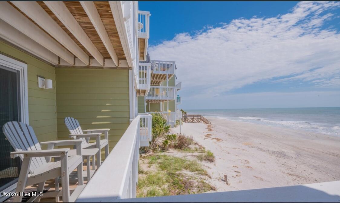 2116 Surfrider Court C