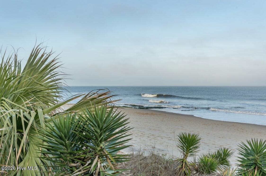 2116 Surfrider Court C