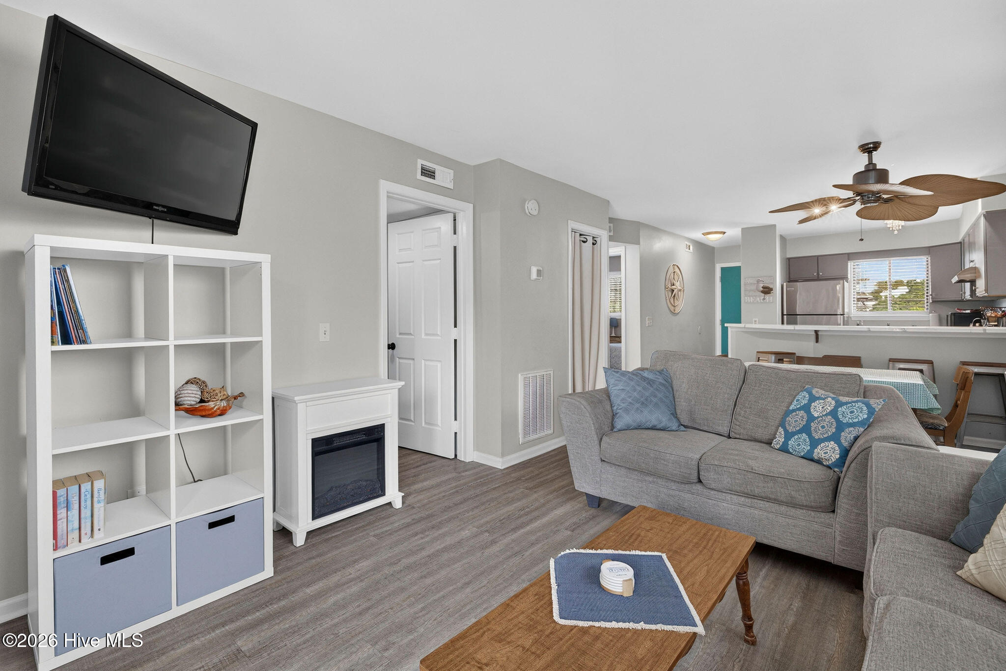 1101 Lake Park Boulevard S A5