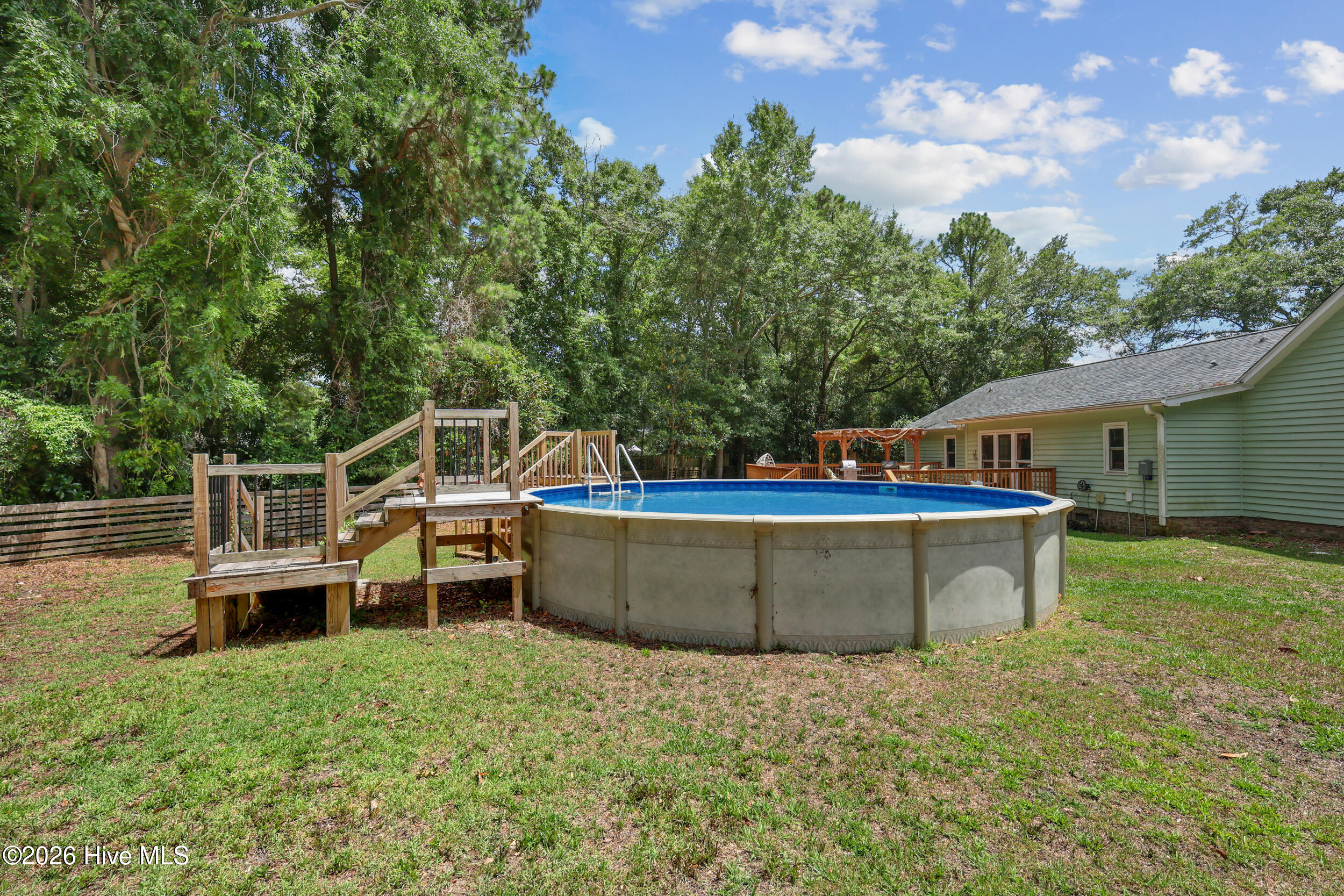 6901 Cedar Bluff