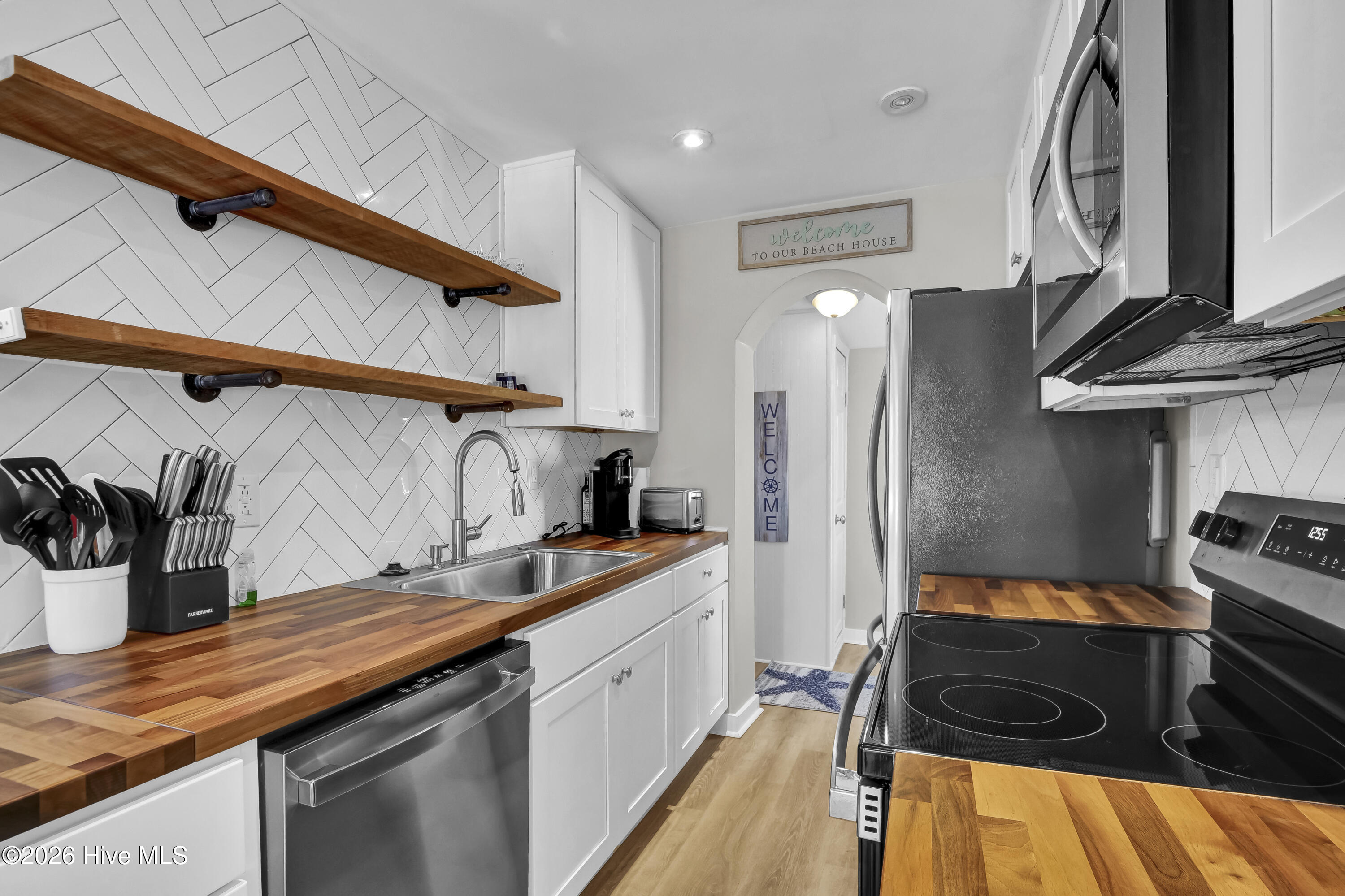 208 Woody Hewett Avenue Unit A