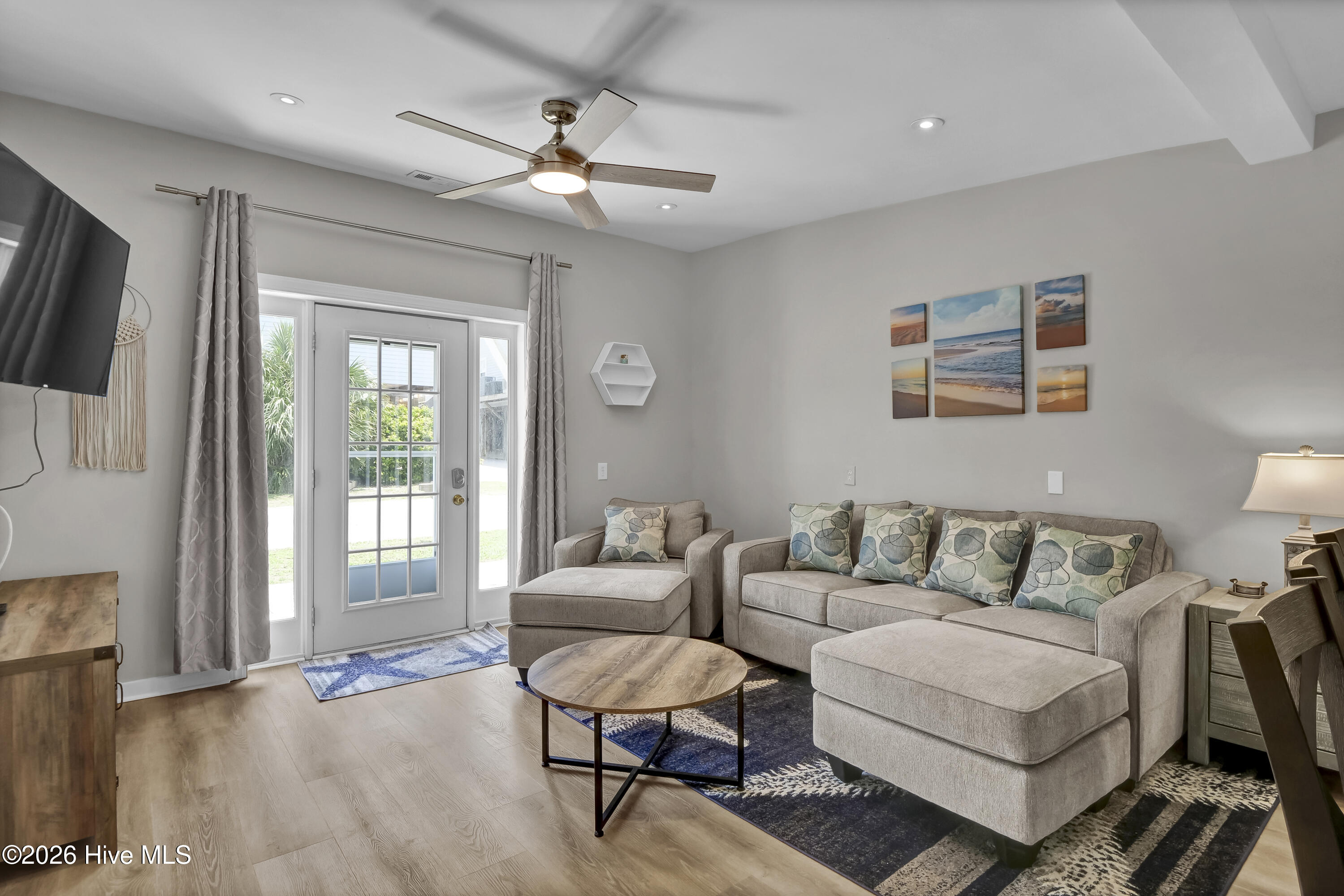 208 Woody Hewett Avenue Unit A