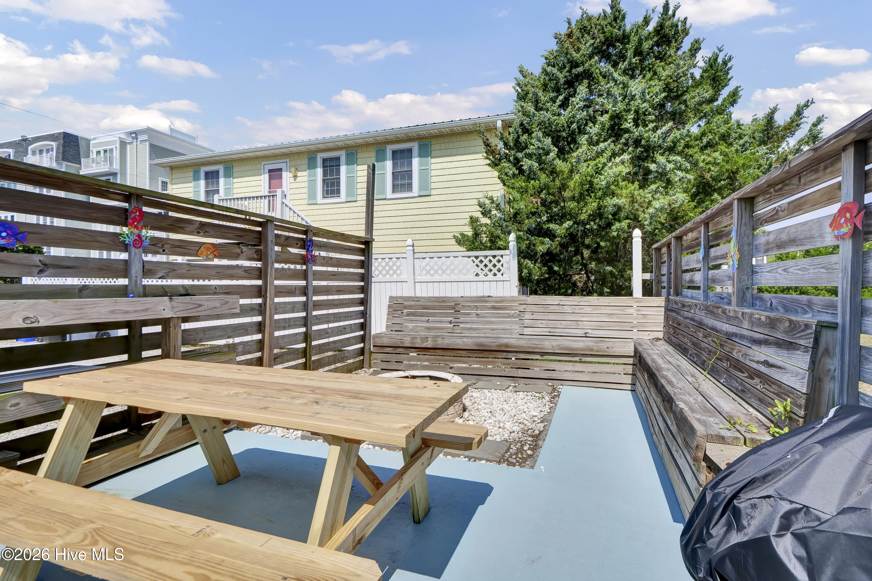 208 Woody Hewett Avenue Unit A
