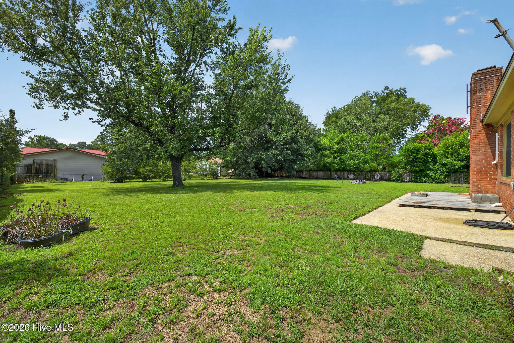 5010 Lord Tennyson Road