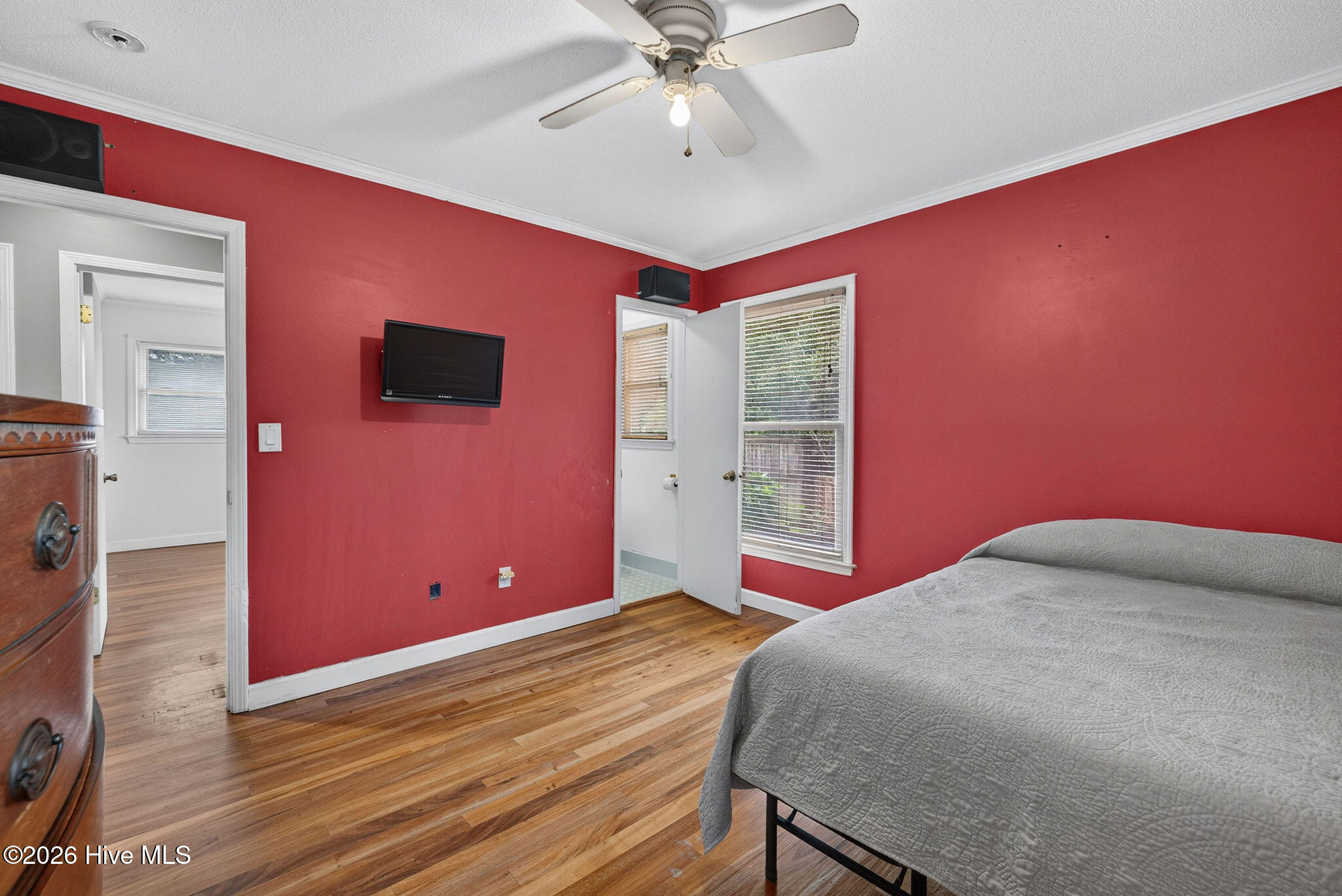 5010 Lord Tennyson Road