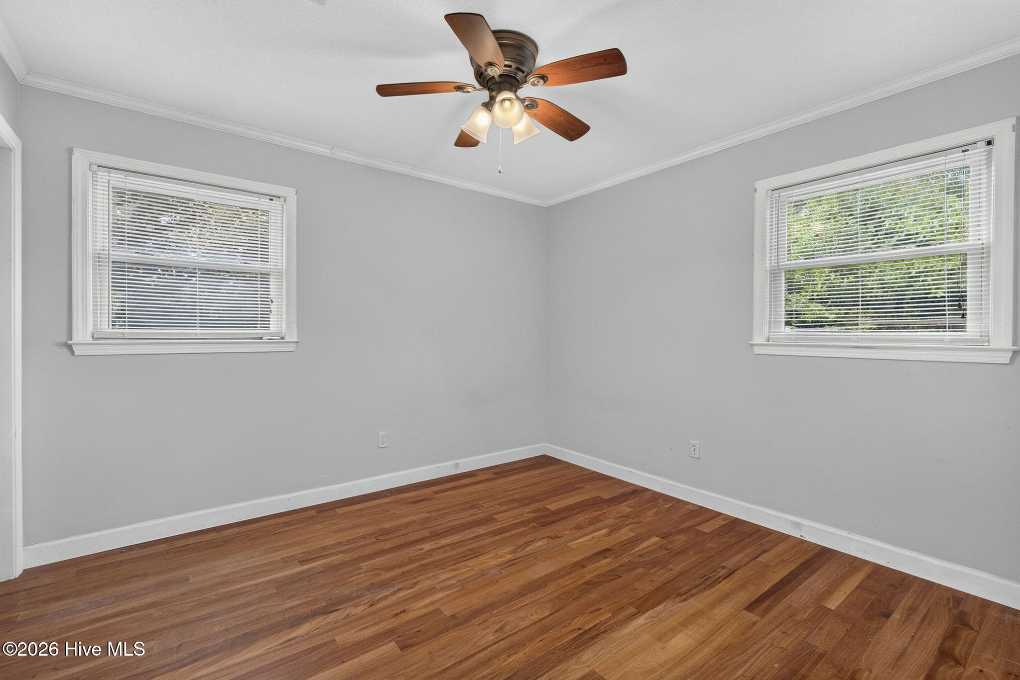 5010 Lord Tennyson Road