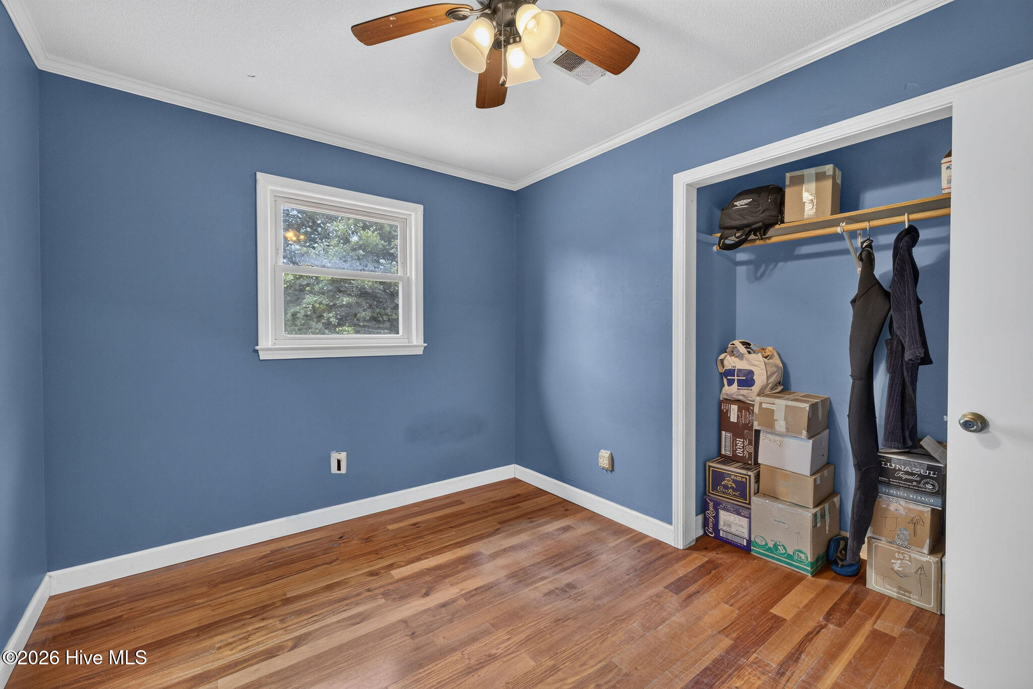 5010 Lord Tennyson Road