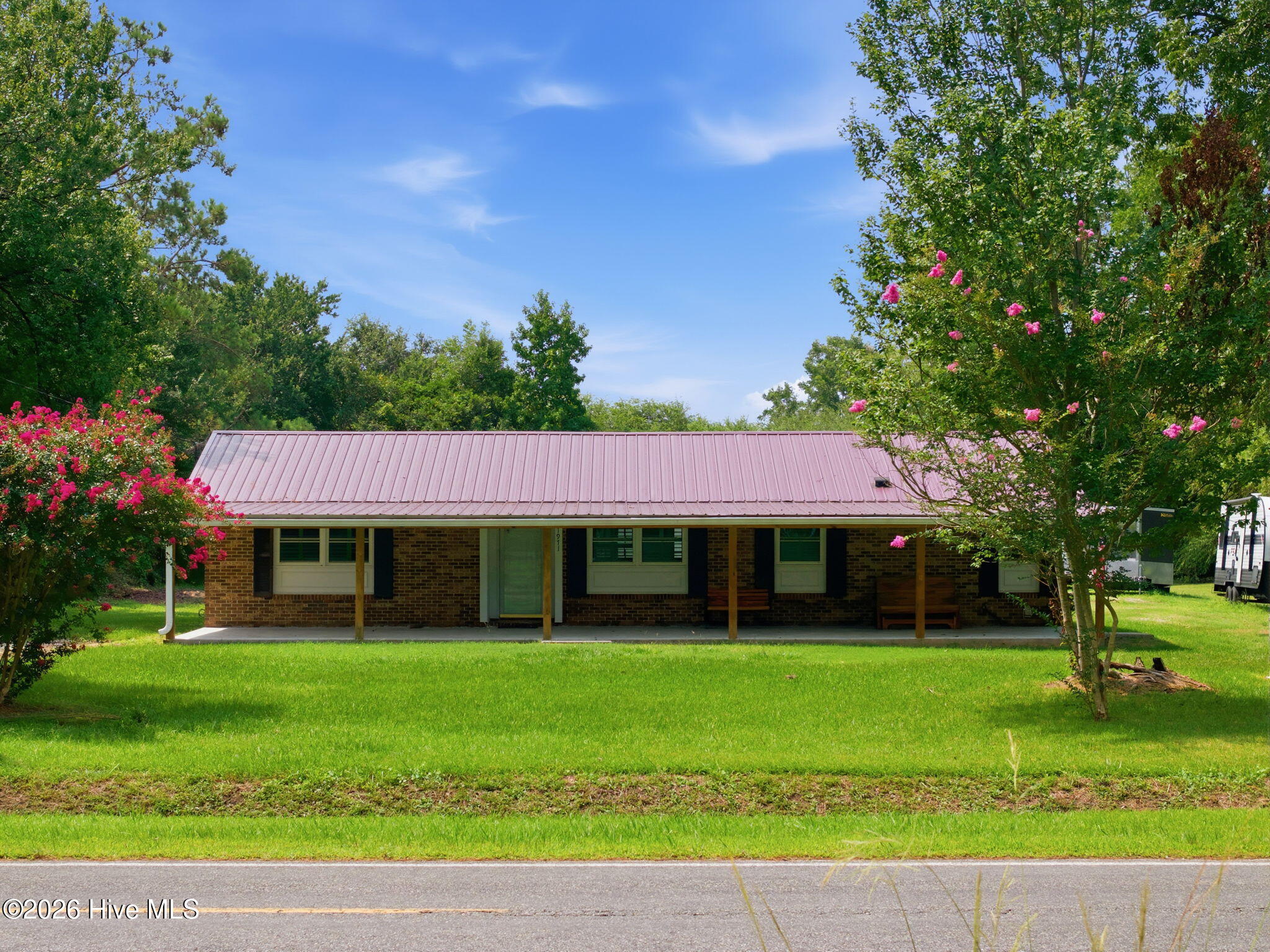 1971 Raccoon Road