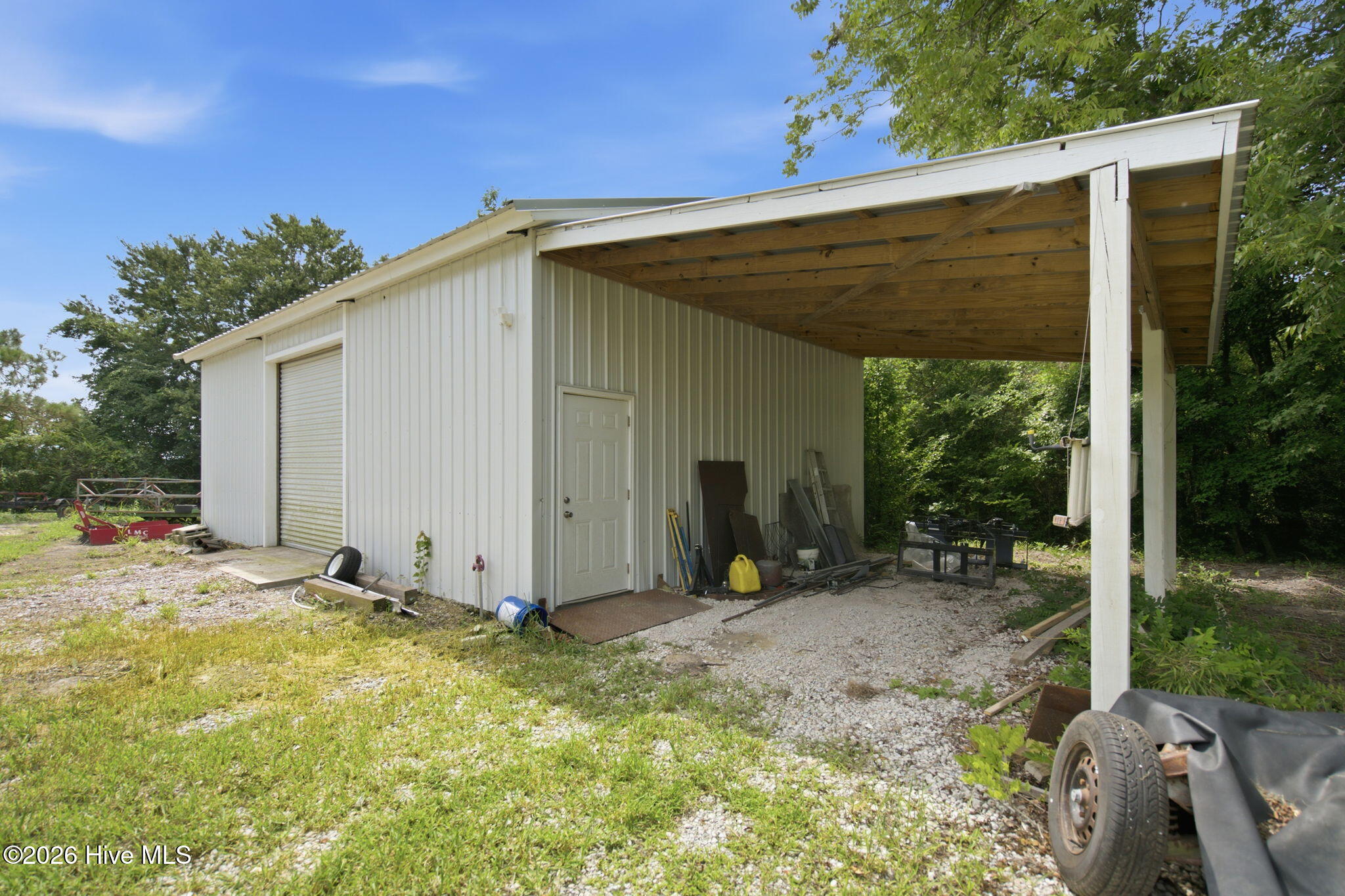 1971 Raccoon Road