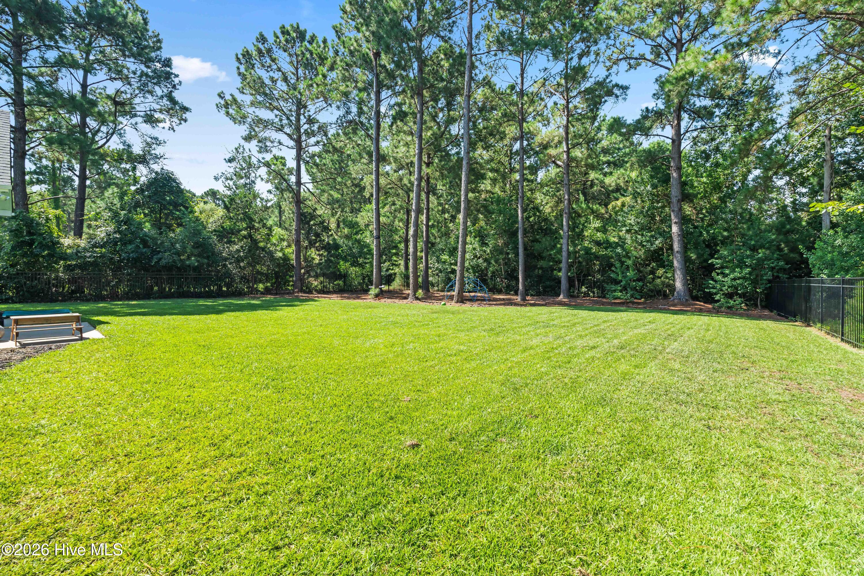 1152 Grandview Drive
