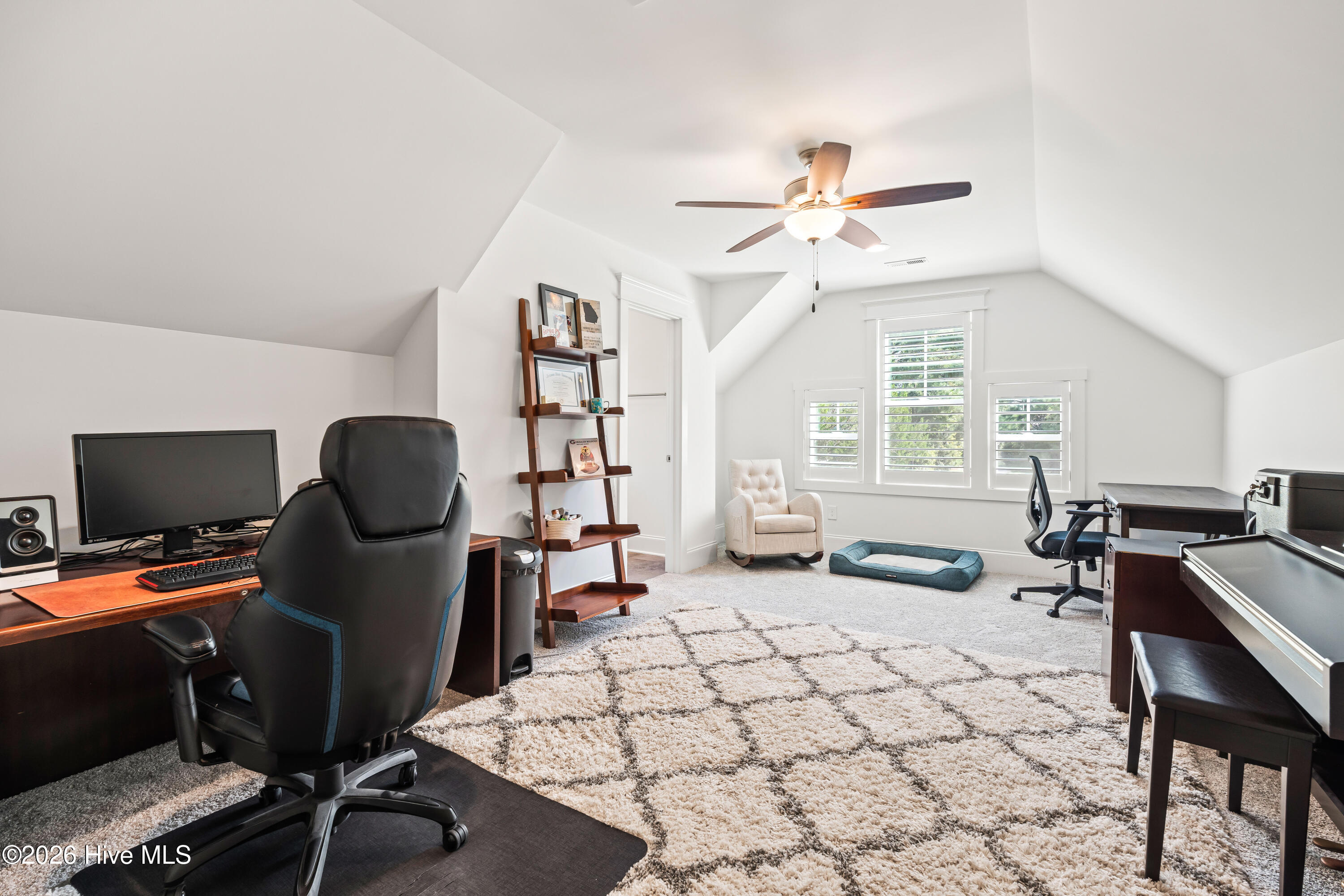 1152 Grandview Drive