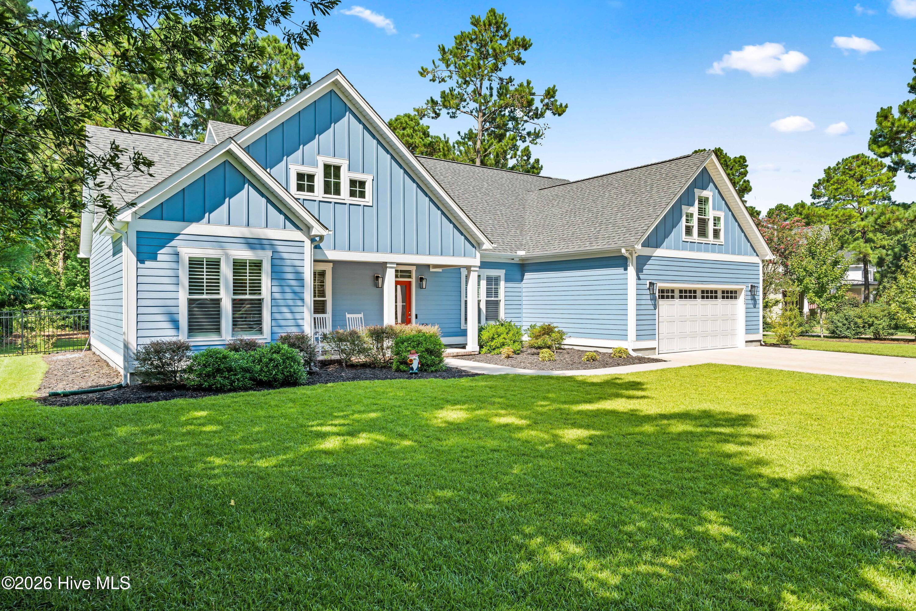 1152 Grandview Drive
