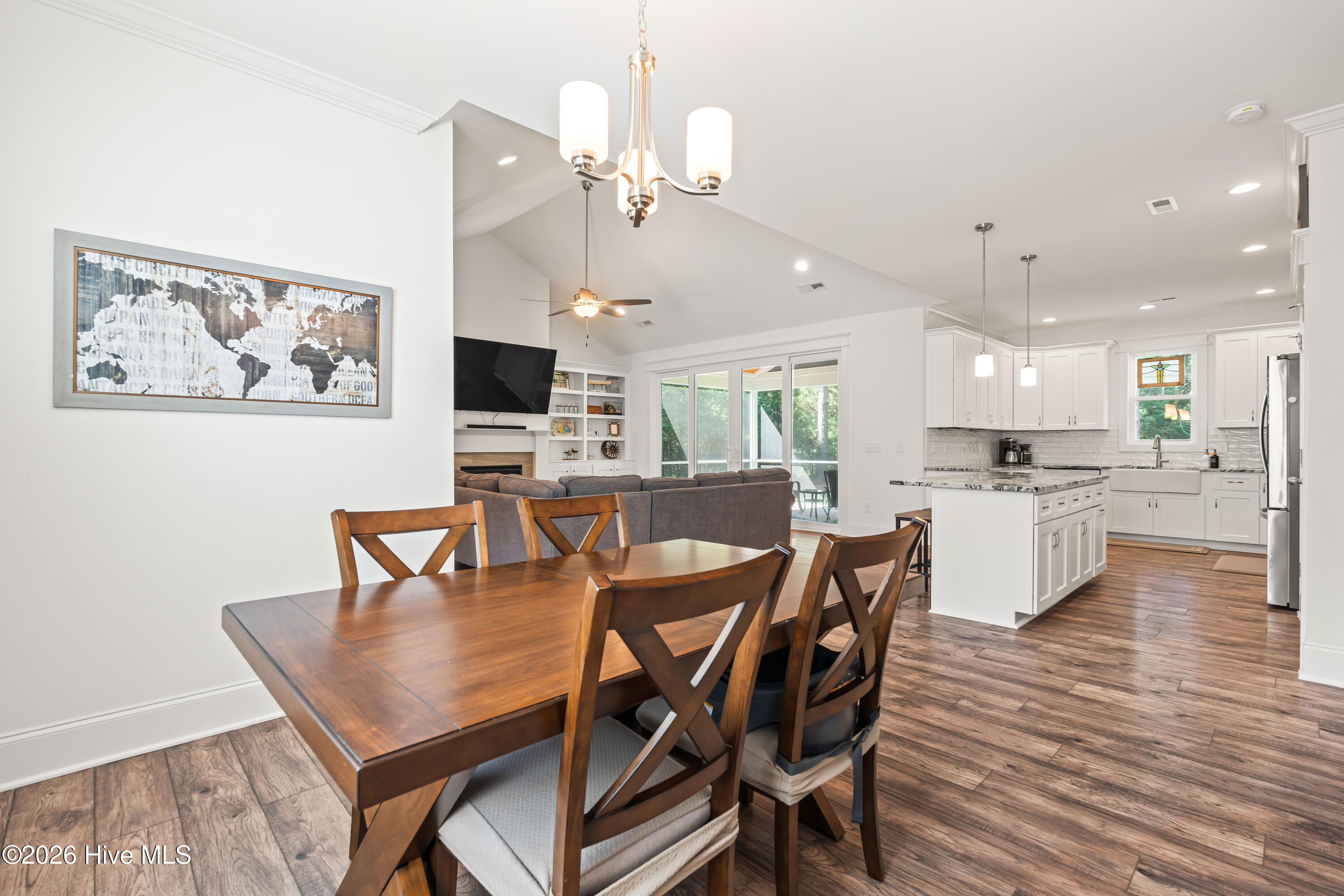 1152 Grandview Drive