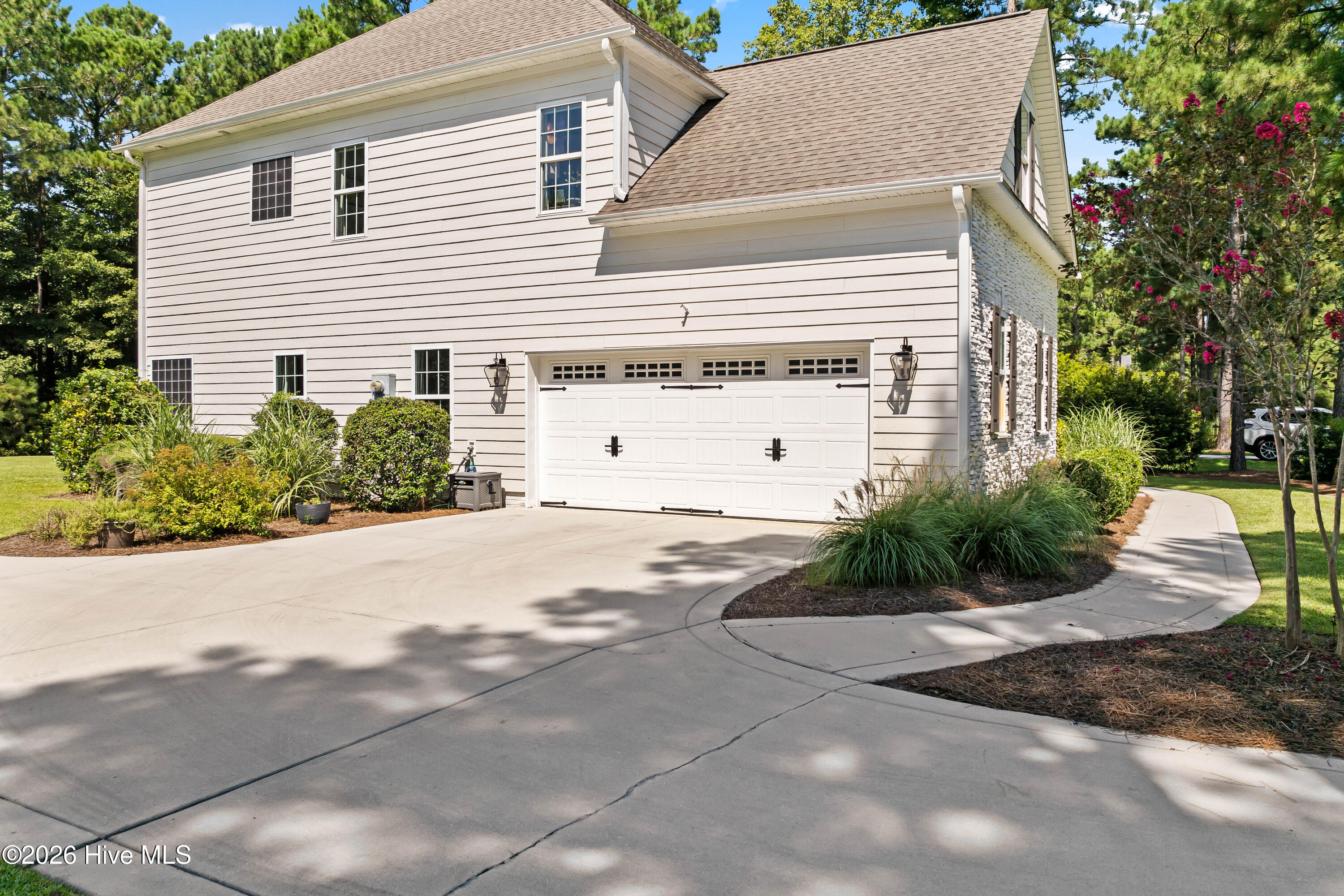 74 Aster Place