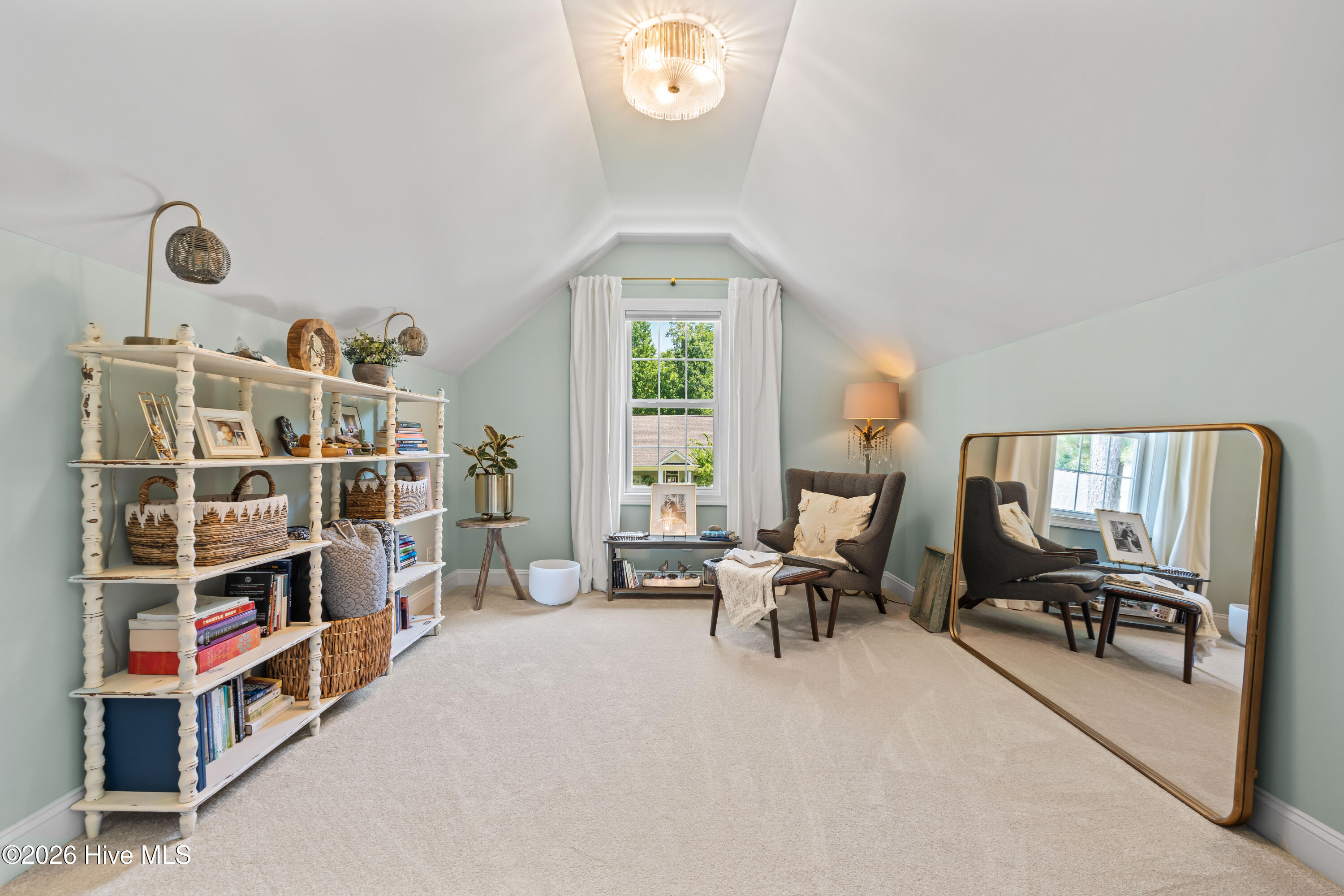 74 Aster Place