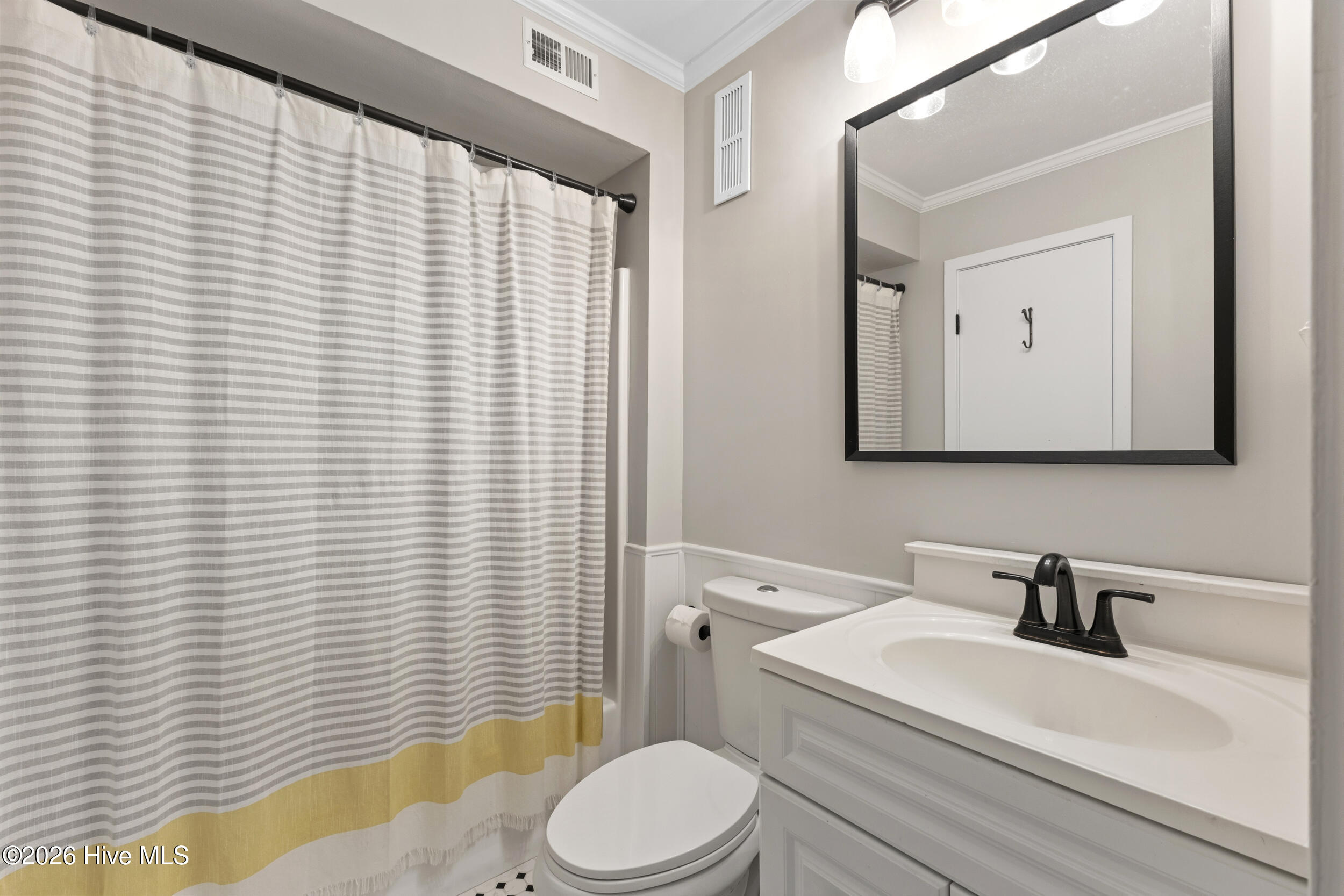 1004 Carolina Beach Avenue S Unit: B1
