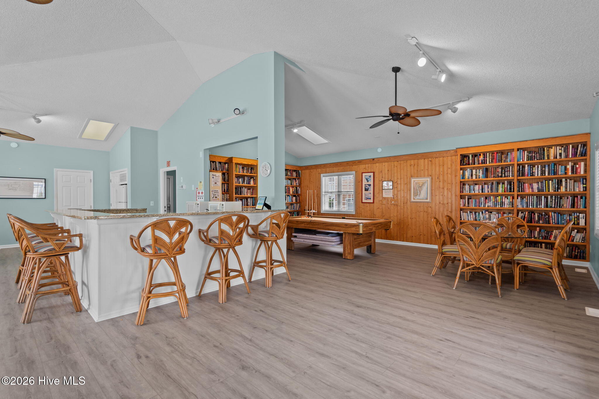734 Settlers Lane