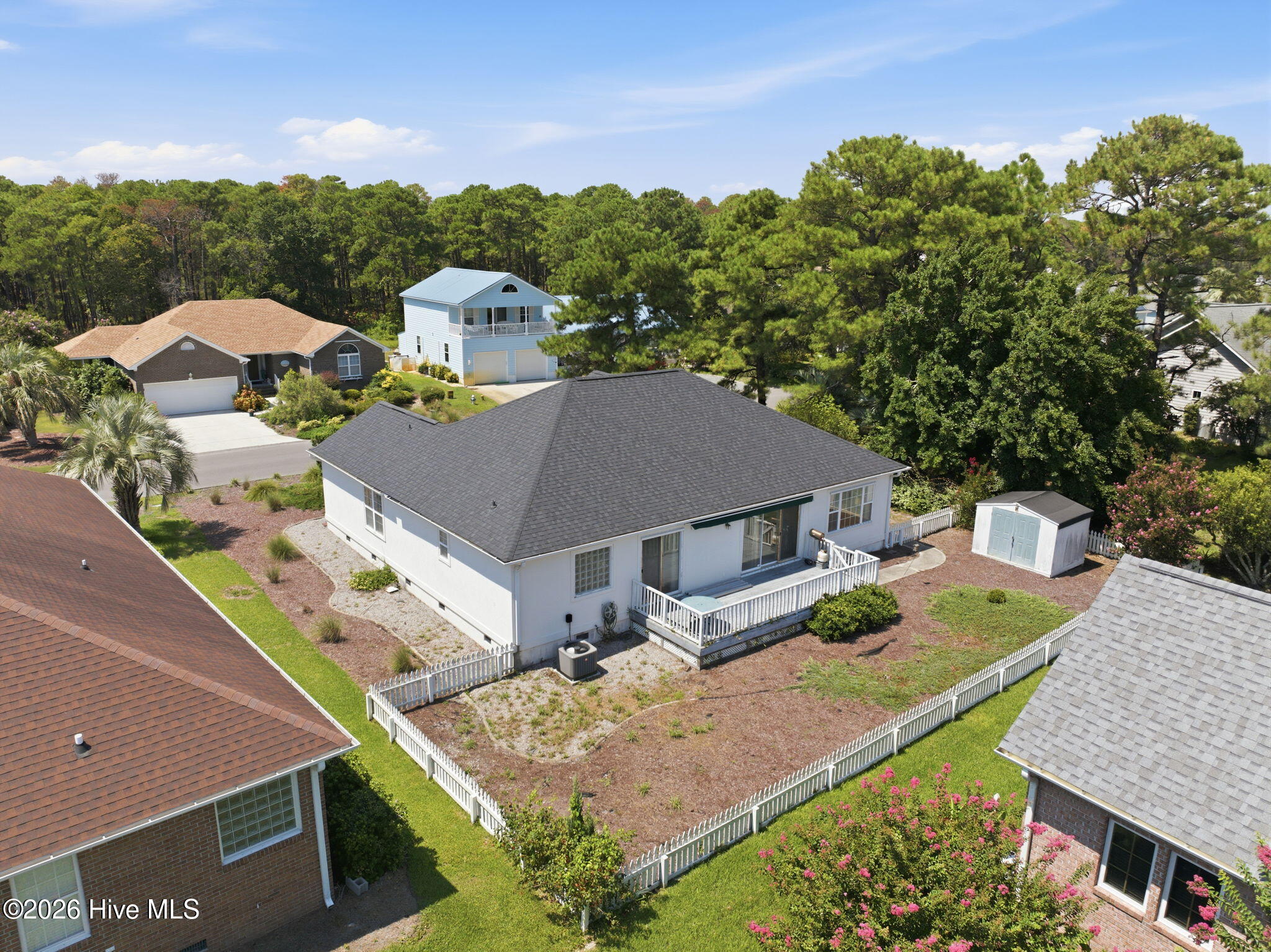 734 Settlers Lane