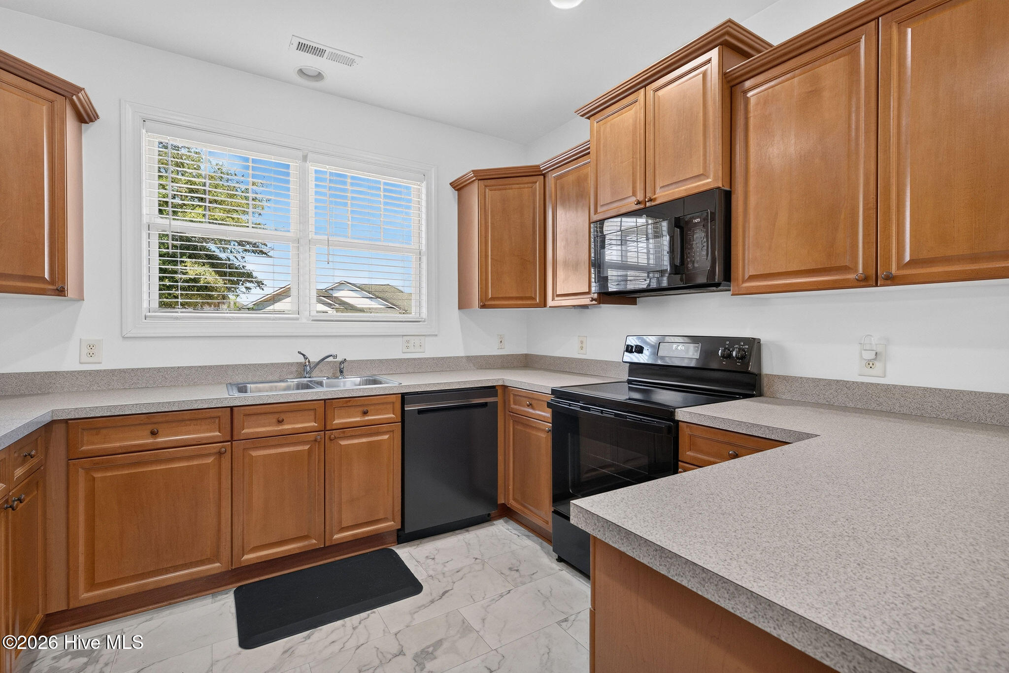 1067 Garden Club Way