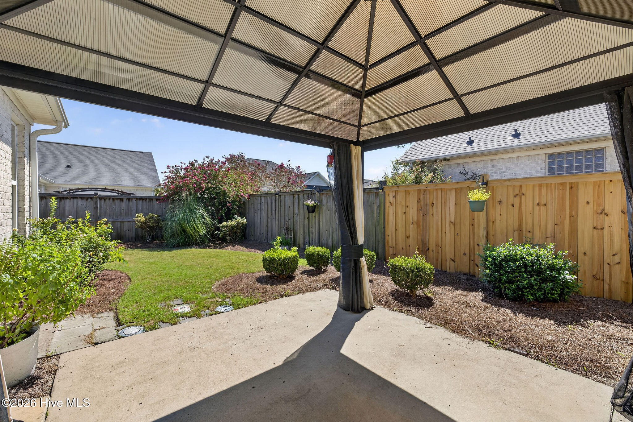 1067 Garden Club Way
