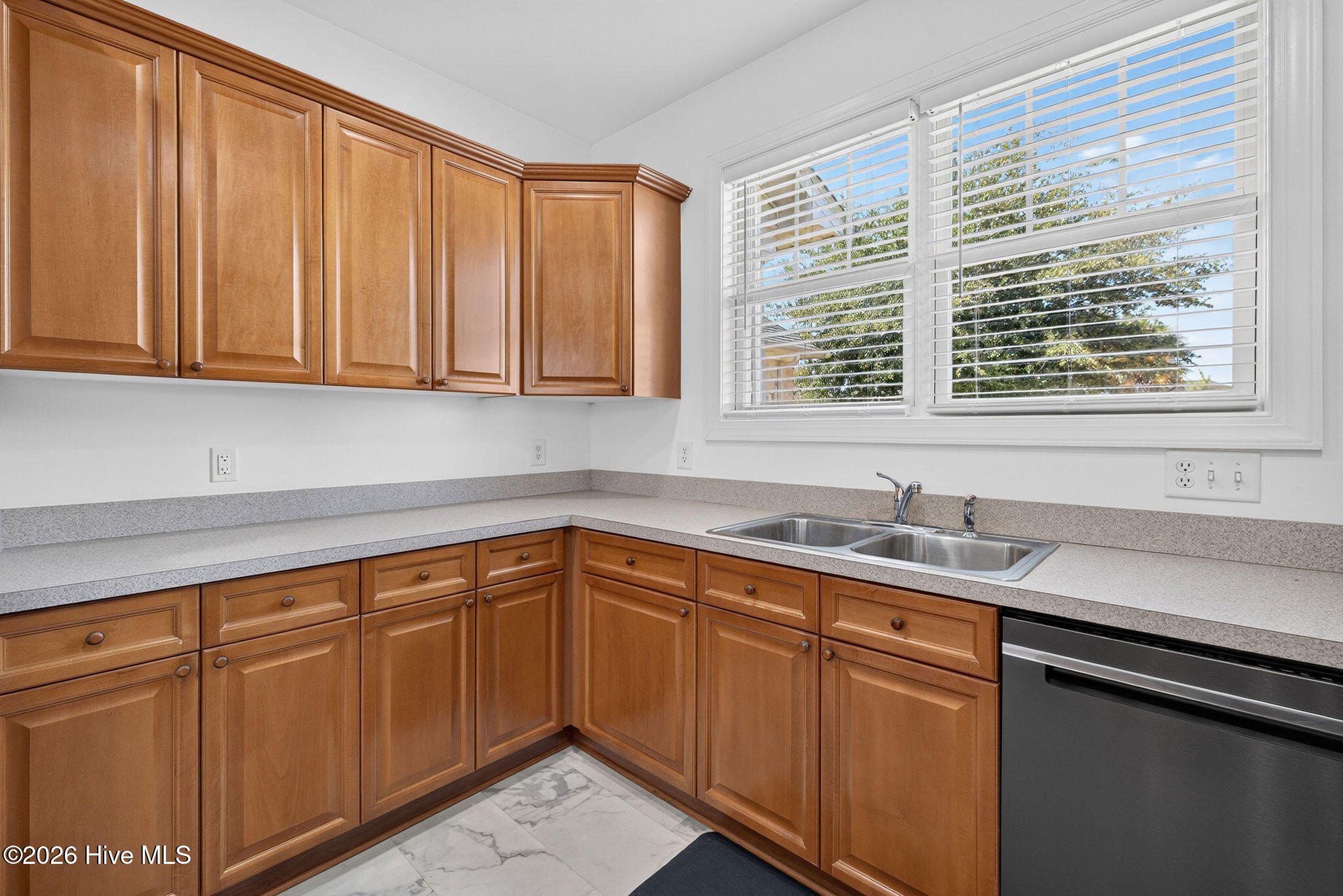 1067 Garden Club Way