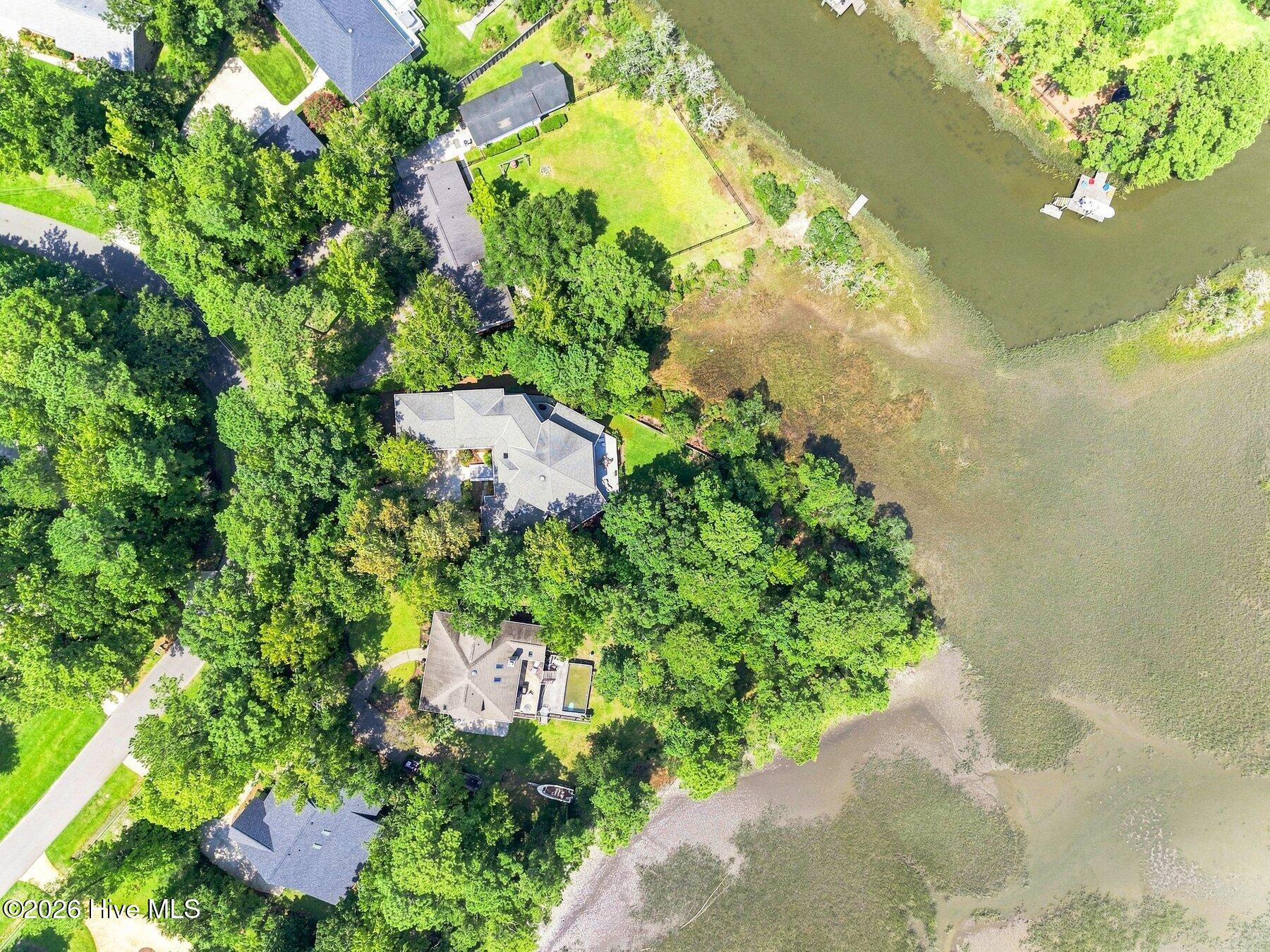 358 Shorepoint Drive