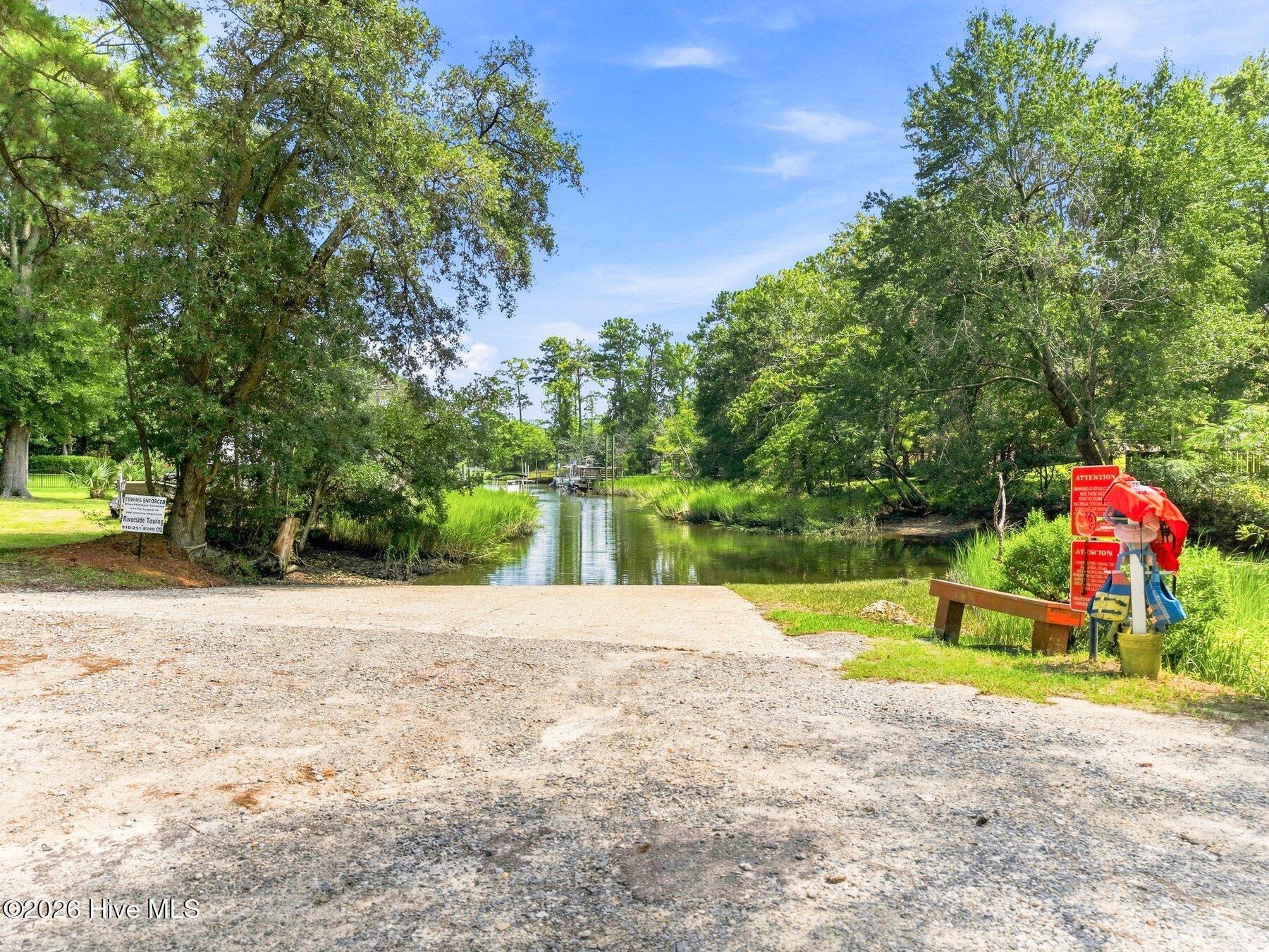 358 Shorepoint Drive