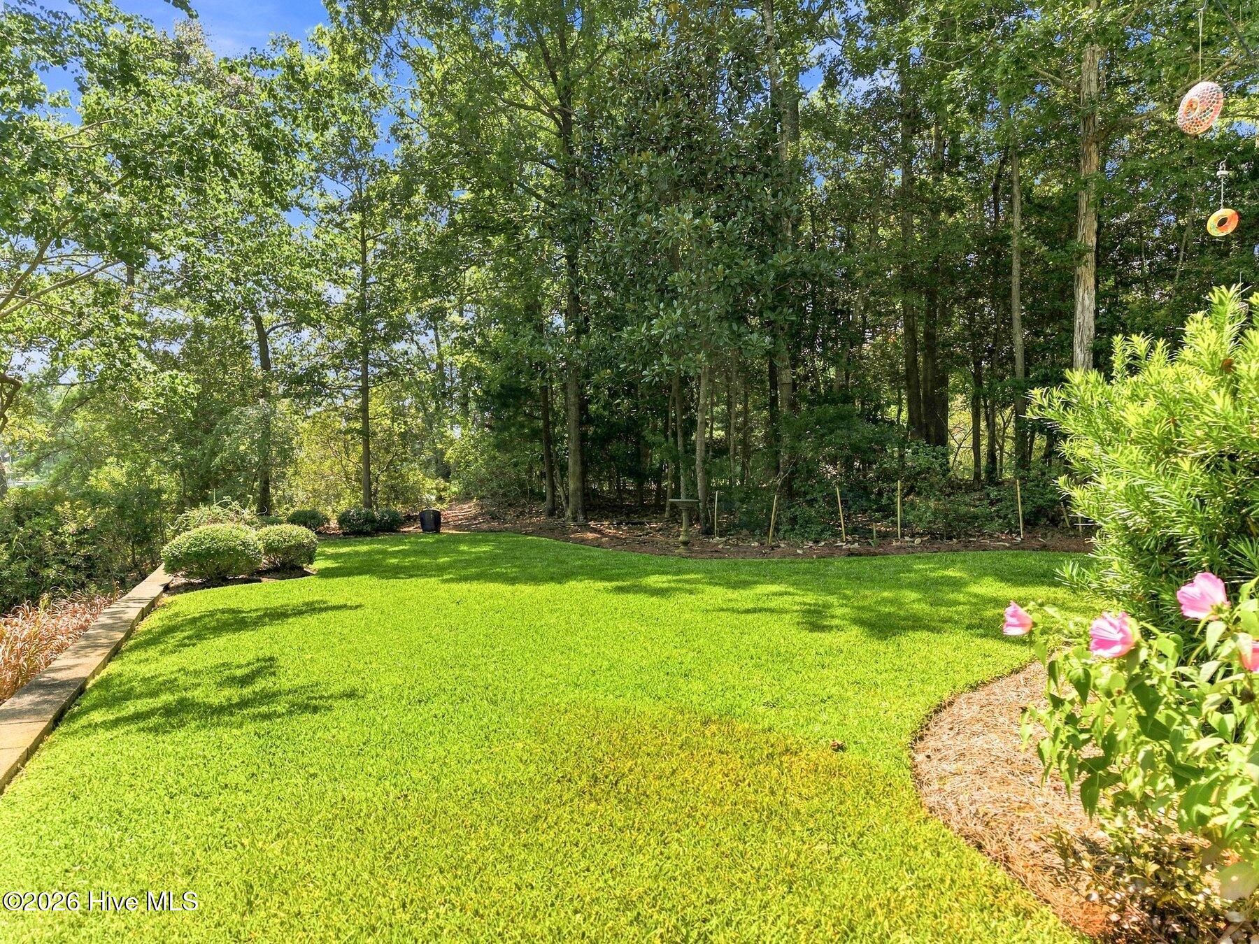 358 Shorepoint Drive
