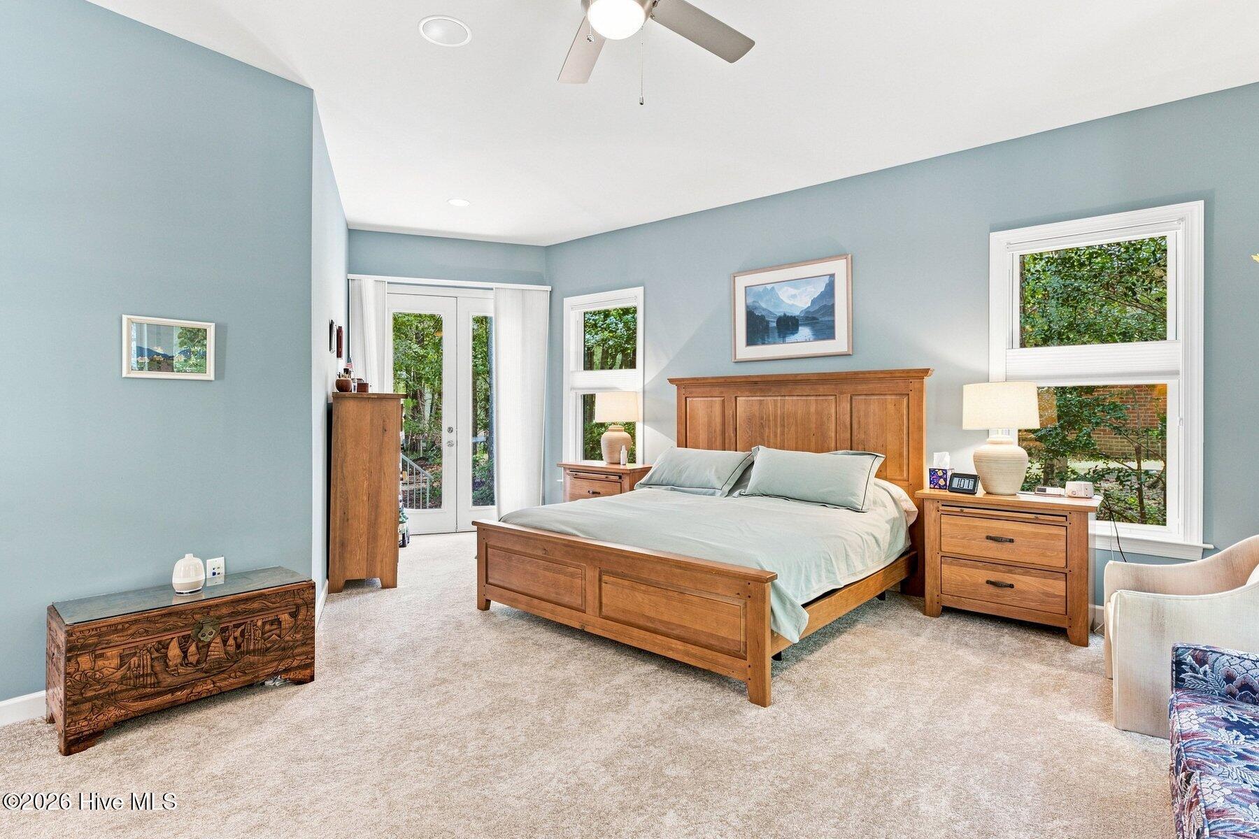 358 Shorepoint Drive