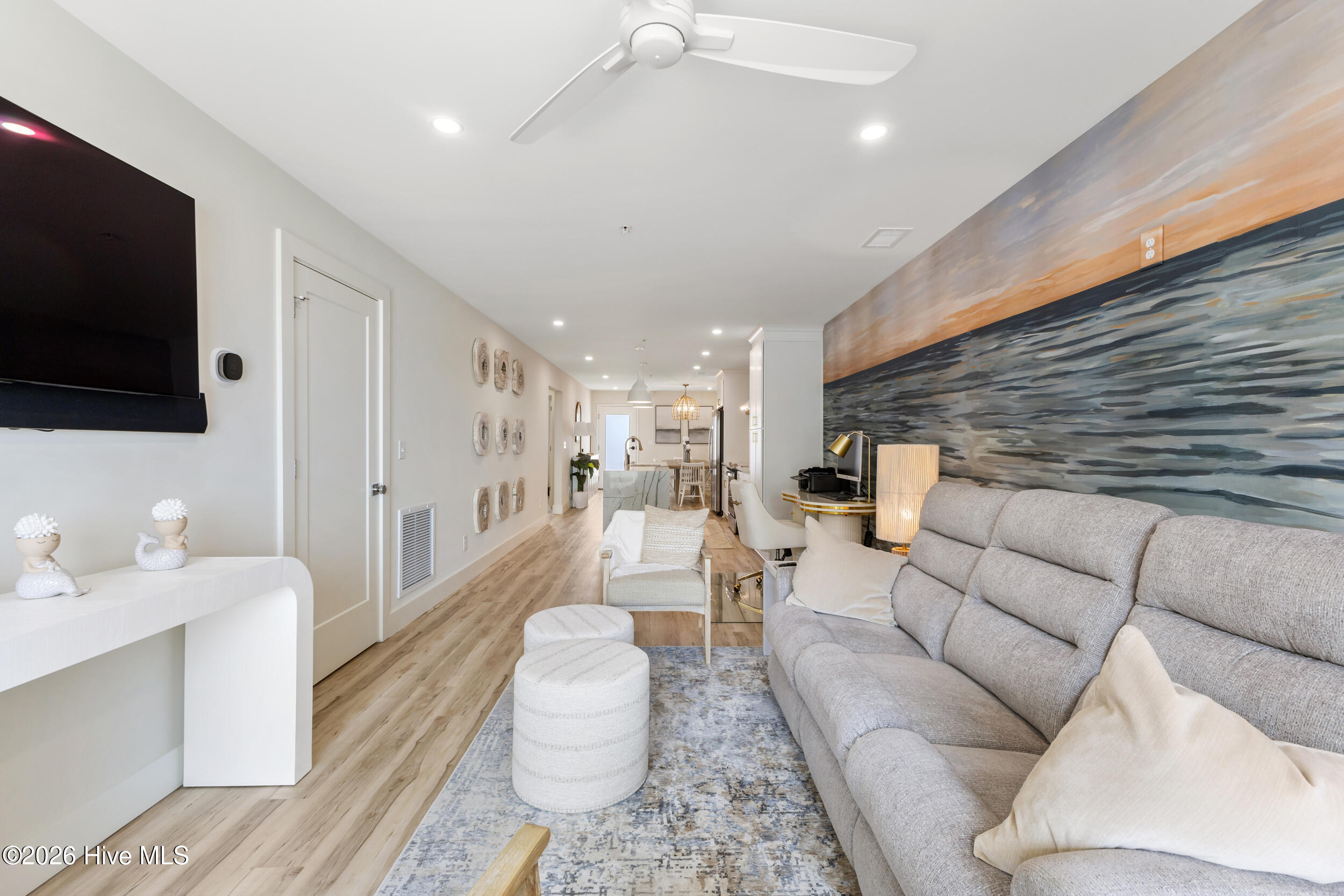 1800 Canal Drive 307