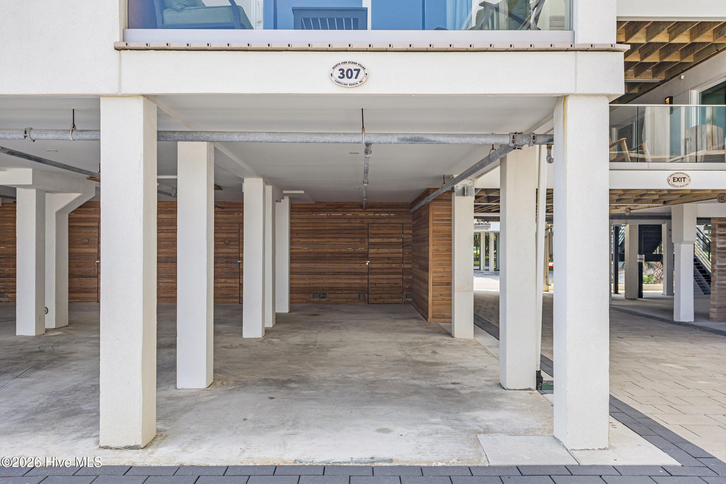 1800 Canal Drive 307