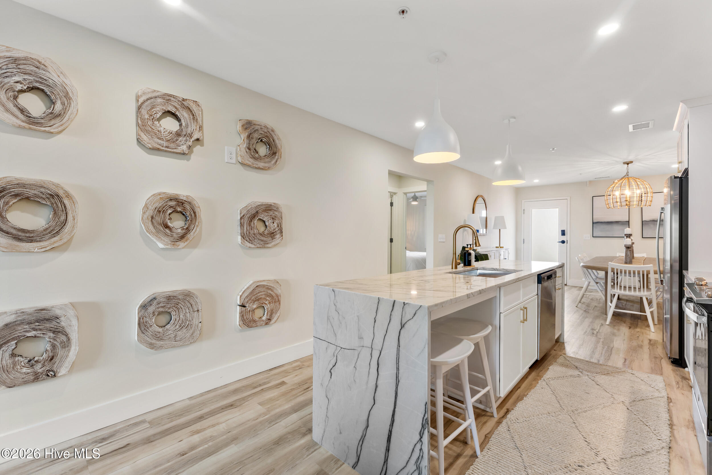 1800 Canal Drive 307