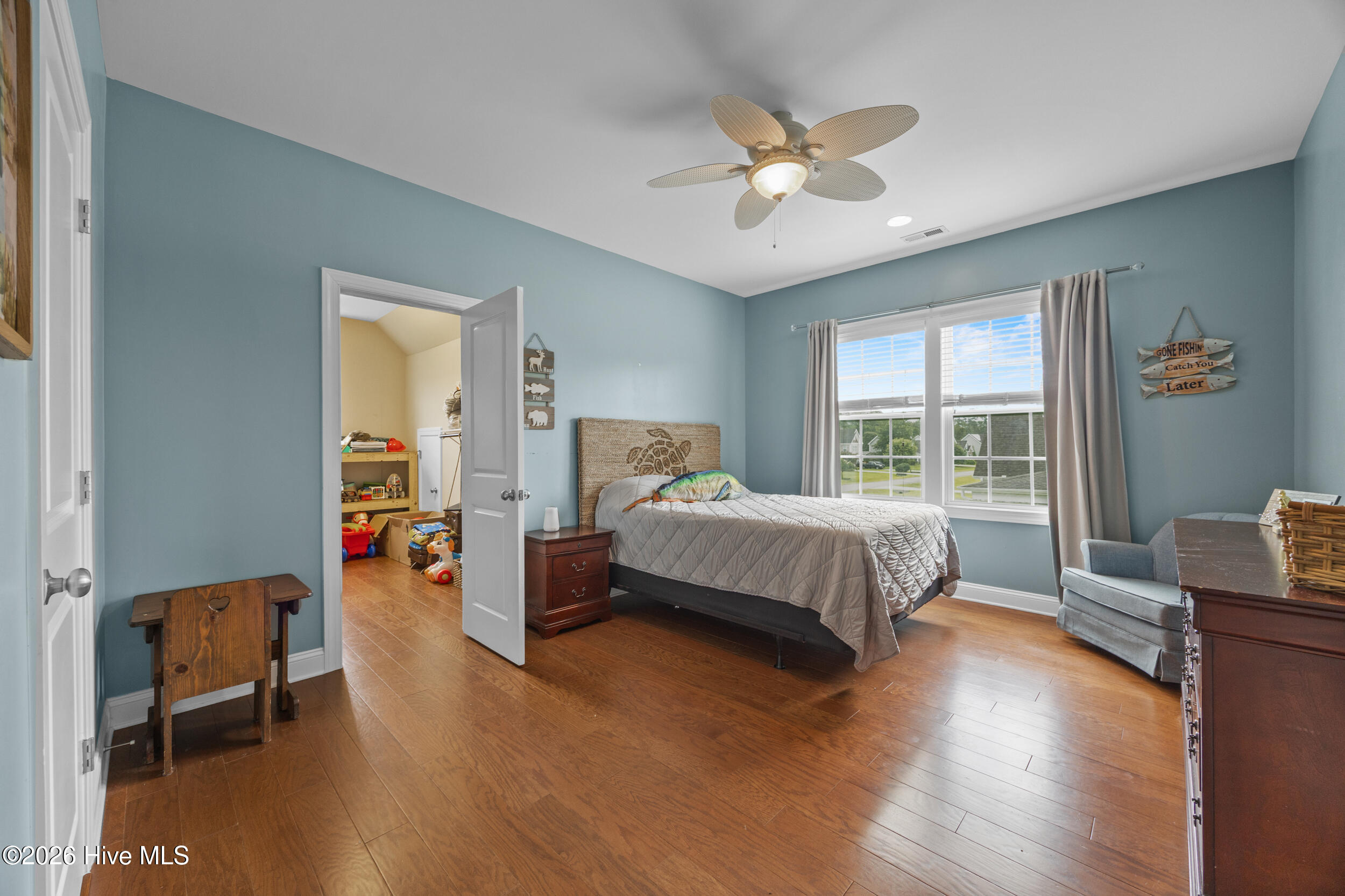 110 E Conolly Court
