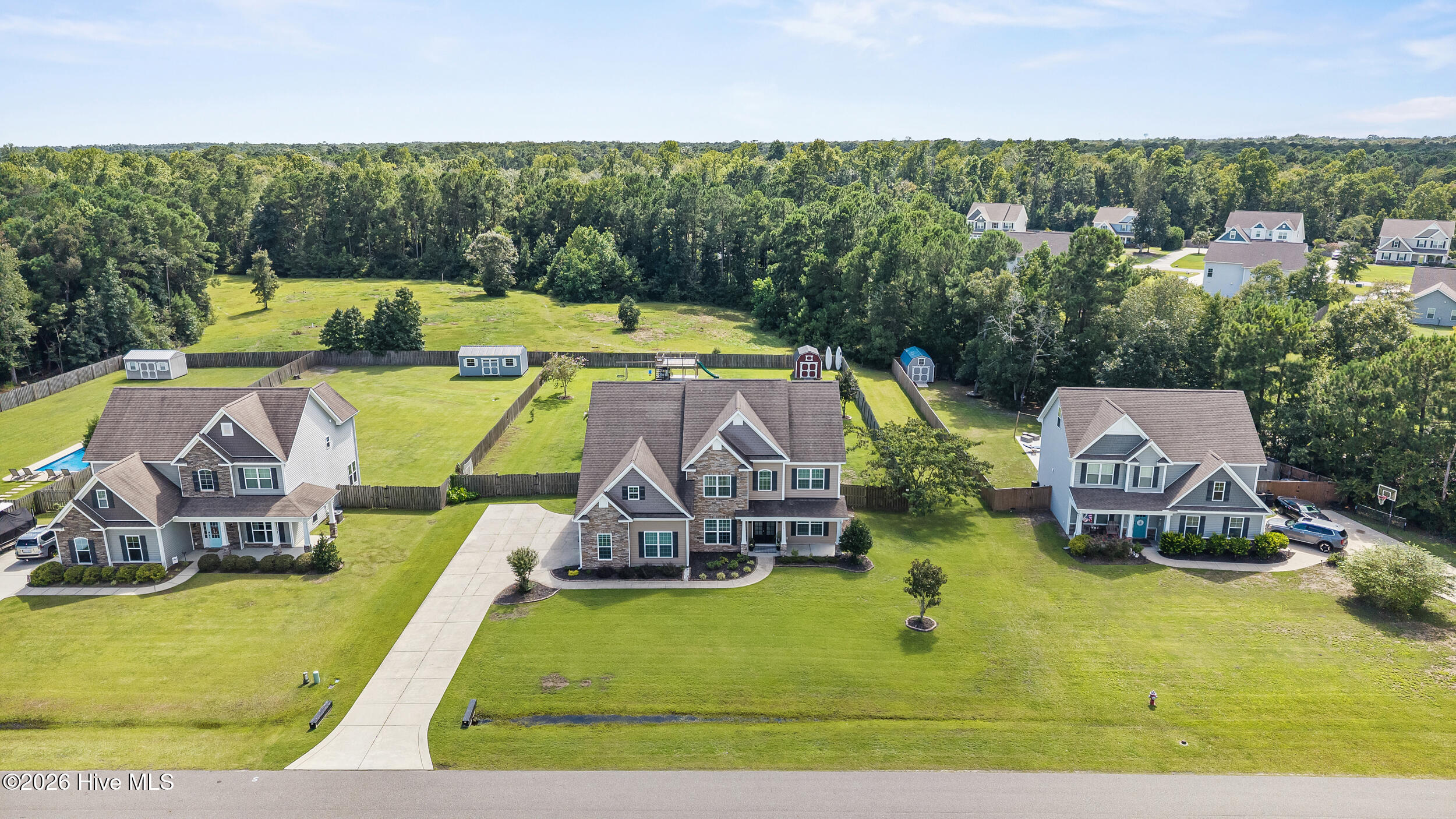110 E Conolly Court