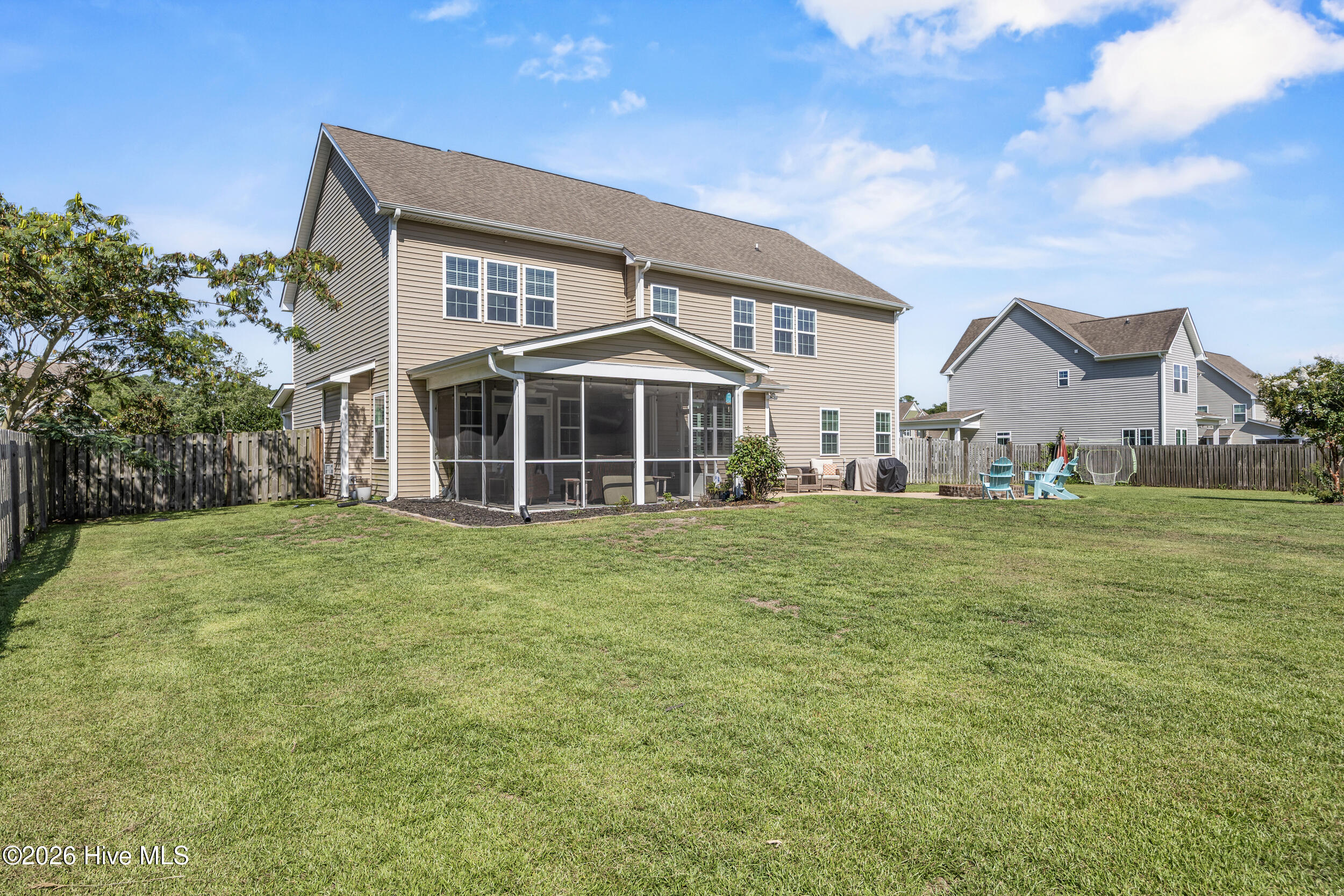 110 E Conolly Court