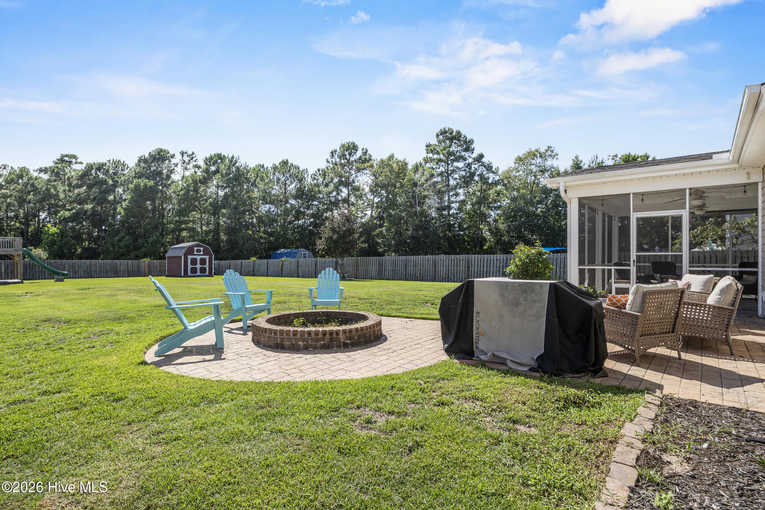 110 E Conolly Court