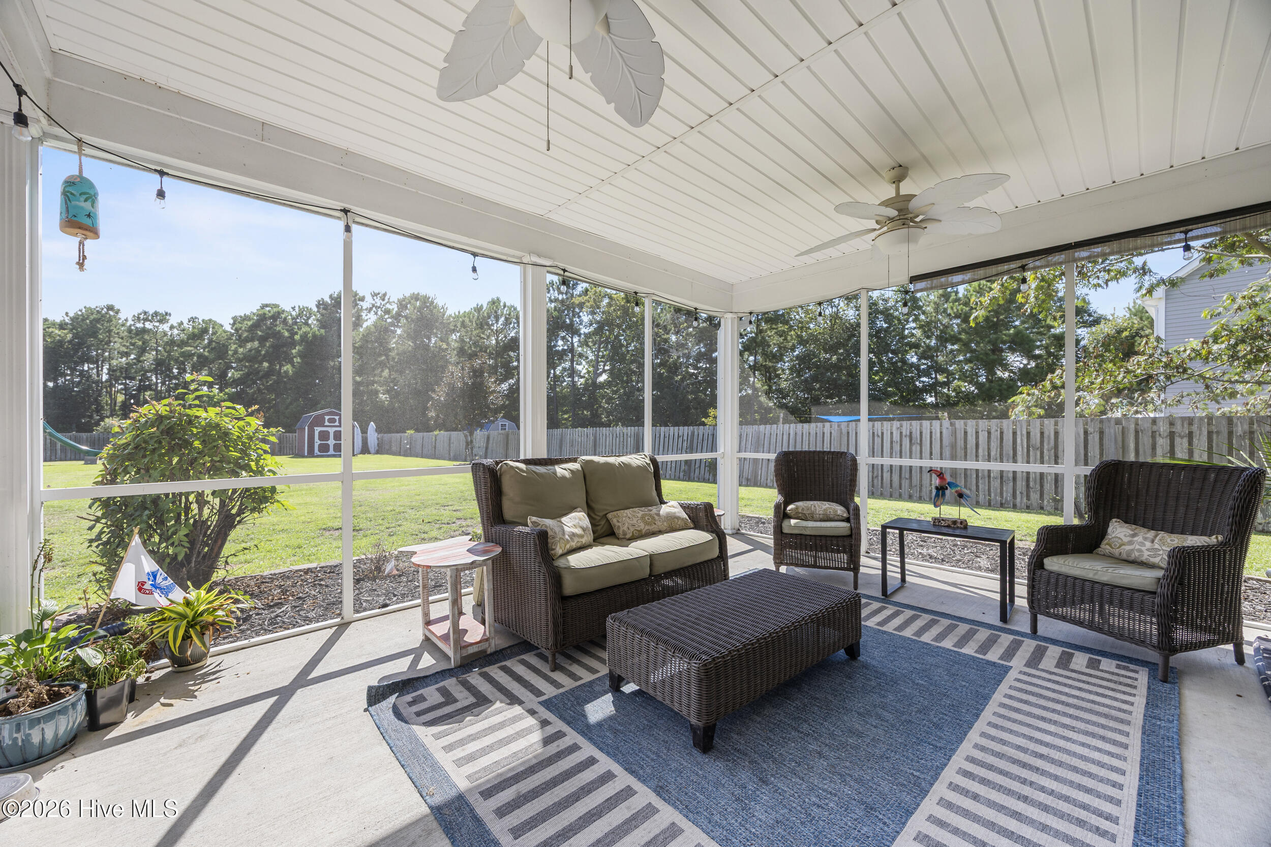 110 E Conolly Court