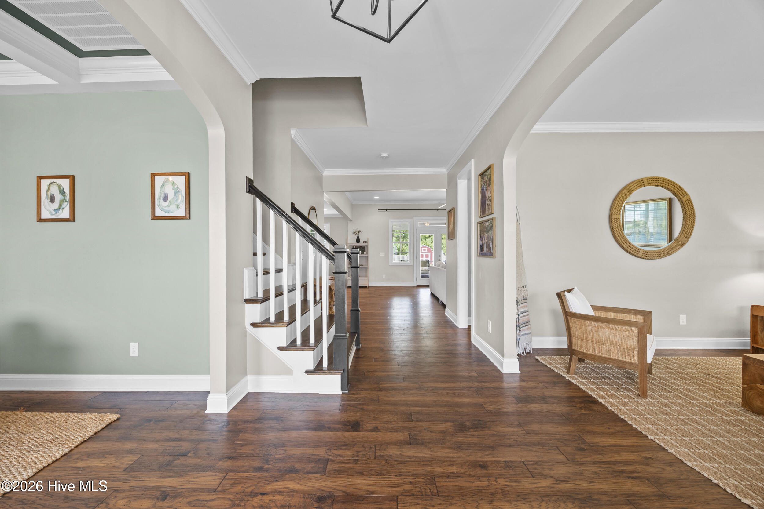 110 E Conolly Court