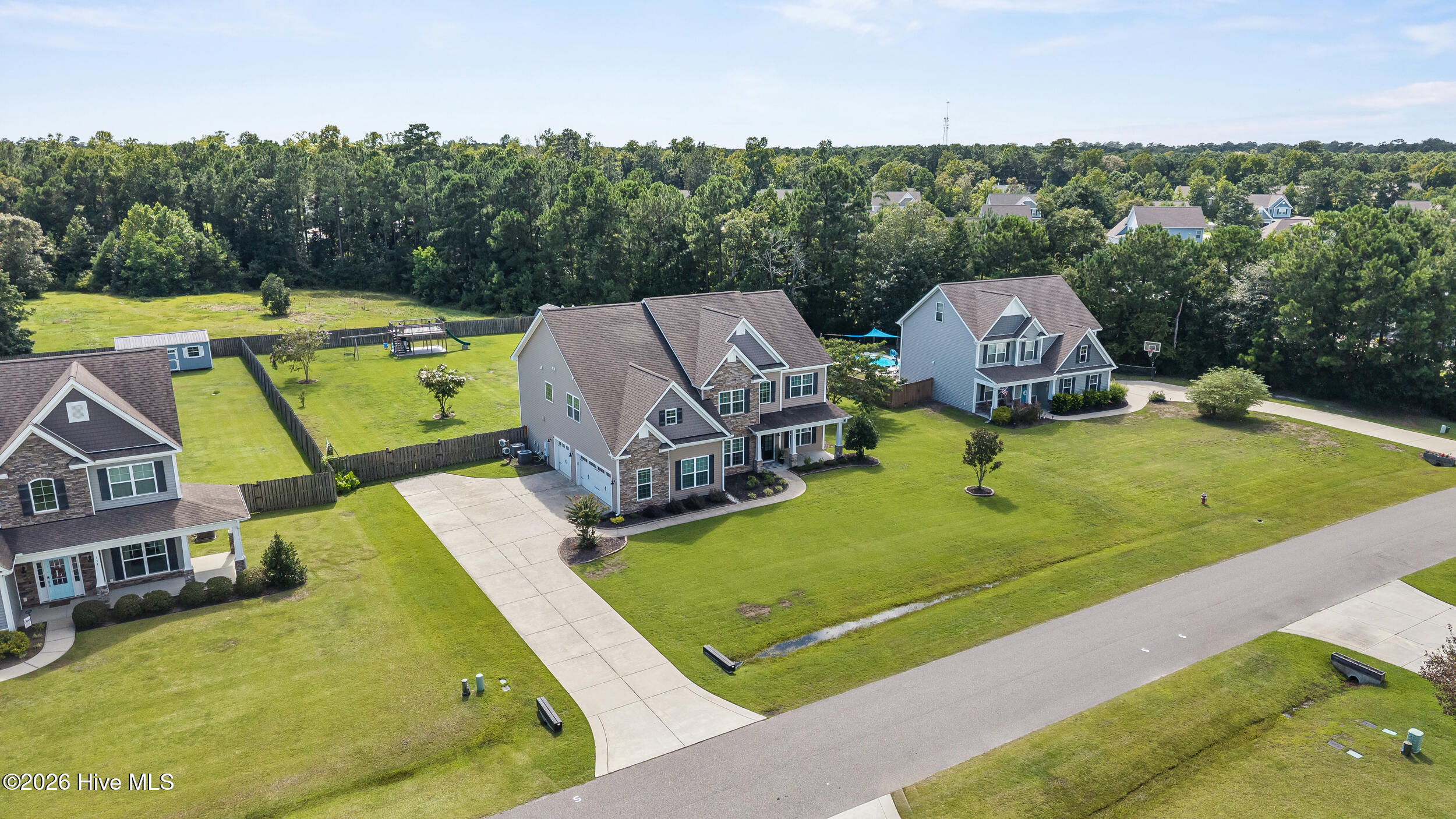 110 E Conolly Court