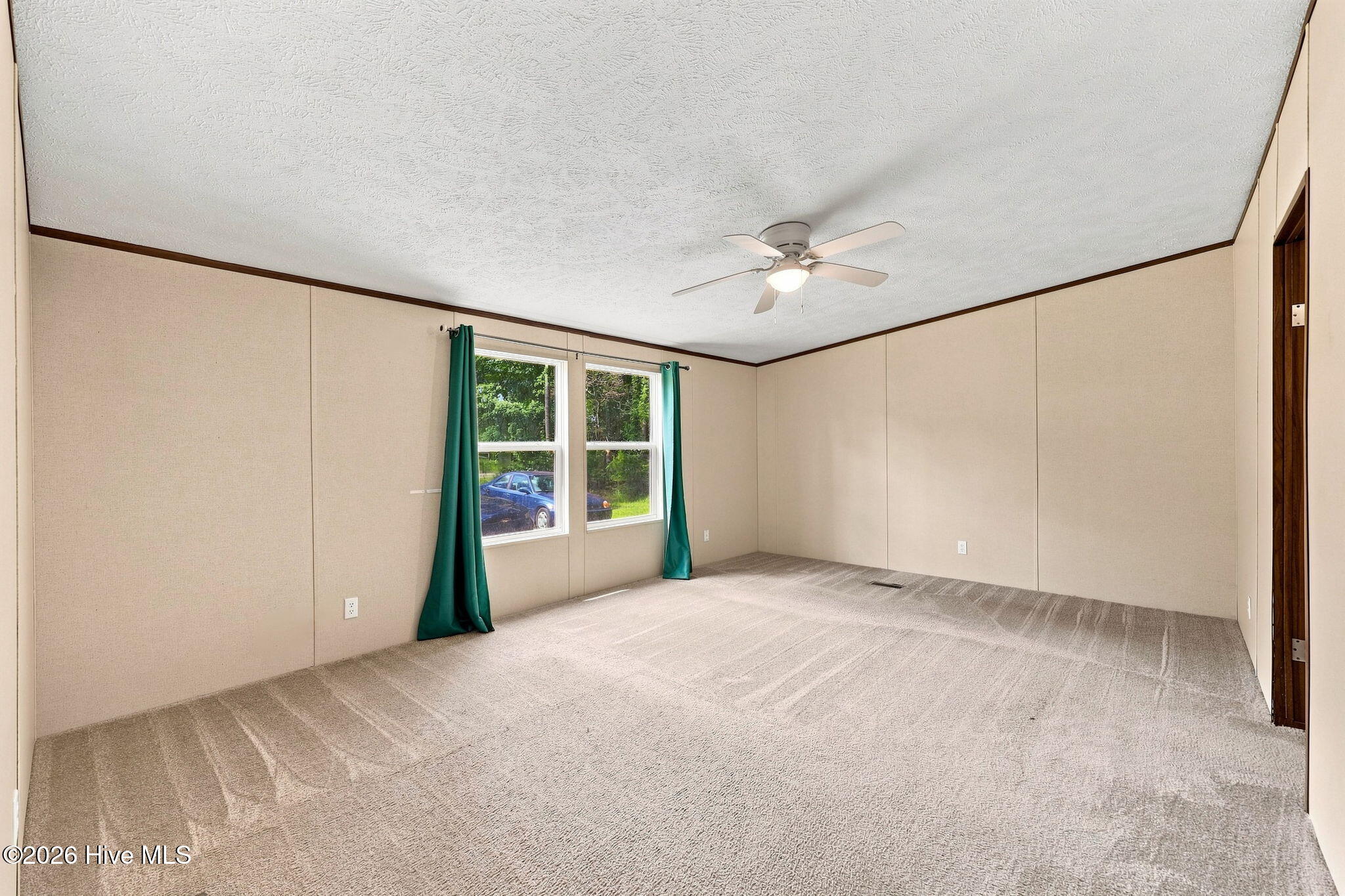 564 Pond Road